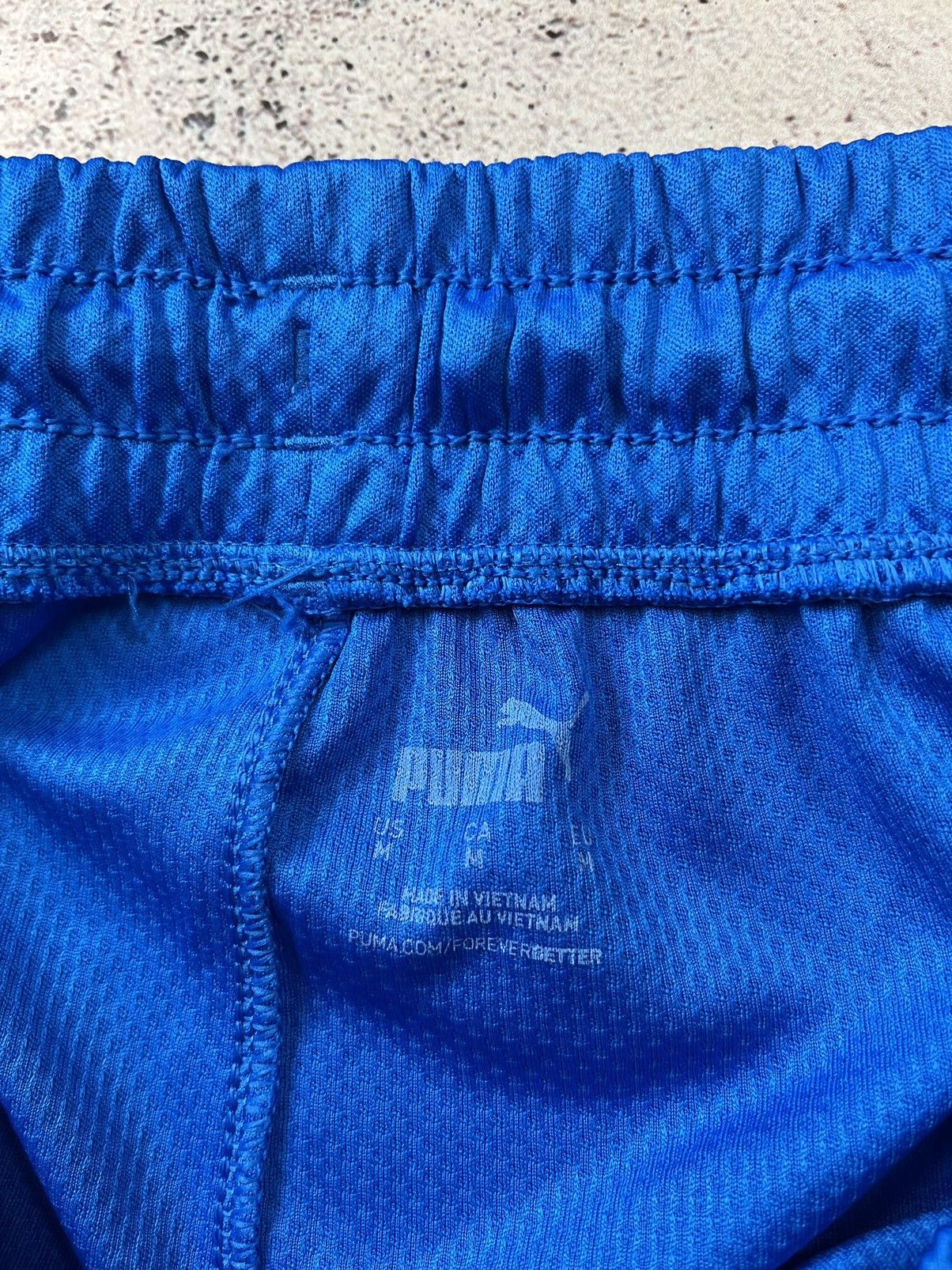Puma Puma Manchester City 2022/2023 Football Shorts Men’s size M Size US 32 / EU 48 - 4 Thumbnail