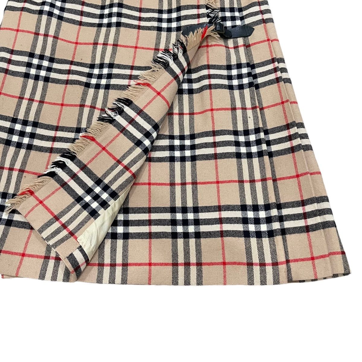Burberry Burberrys Nova Check Wool Mini Skirt Size 26" / US 2 / IT 38 - 7 Thumbnail