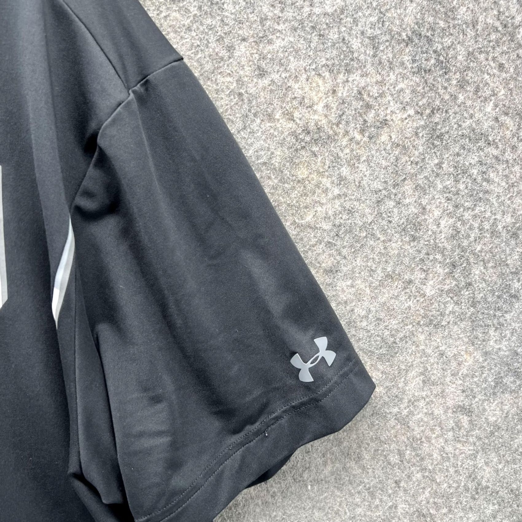Under Armour Under Armour Polo Shirt Men Large Adult Black St Andrew Country Club Patch Shirt Size US L / EU 52-54 / 3 - 4 Thumbnail