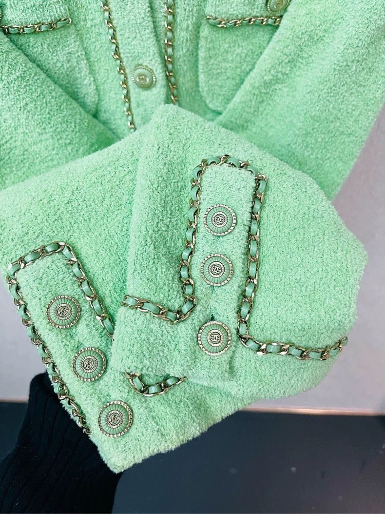 Chanel Chanel Avocado green leather chain cardigan jacket 2504-Nex Size XS / US 0-2 / IT 36-38 - 2 Thumbnail
