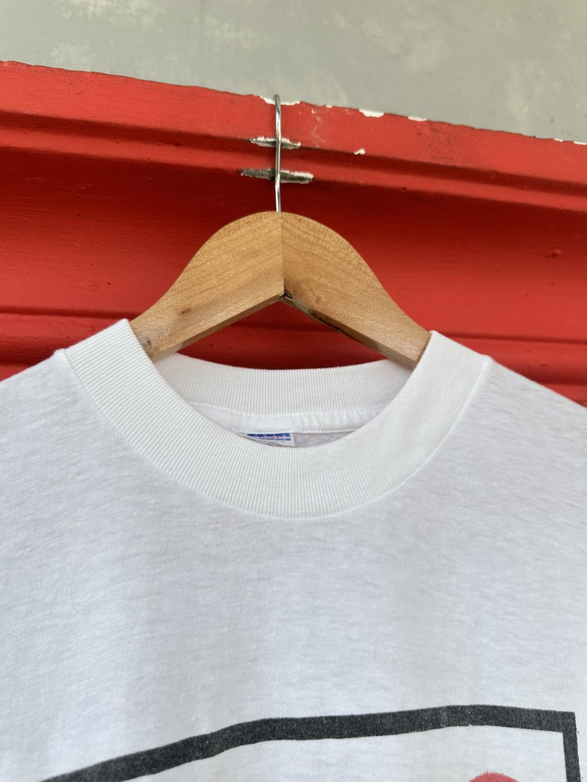 Band Tees Vintage 90s Mens Wear Band Tee Size US XL / EU 56 / 4 - 3 Thumbnail