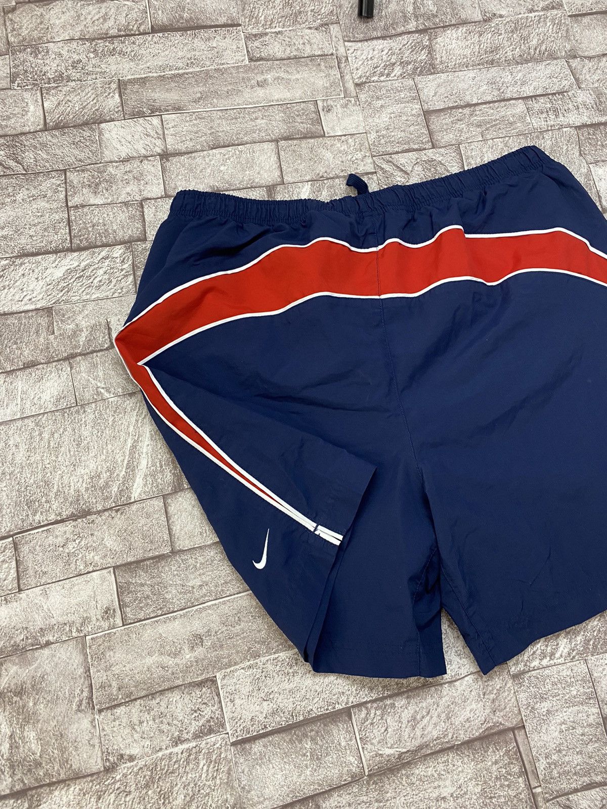 Nike × Vintage Nike Hype Nylon Vintage Shorts by Y2k Travis Scott style Xl Size US 34 / EU 50 - 9 Thumbnail