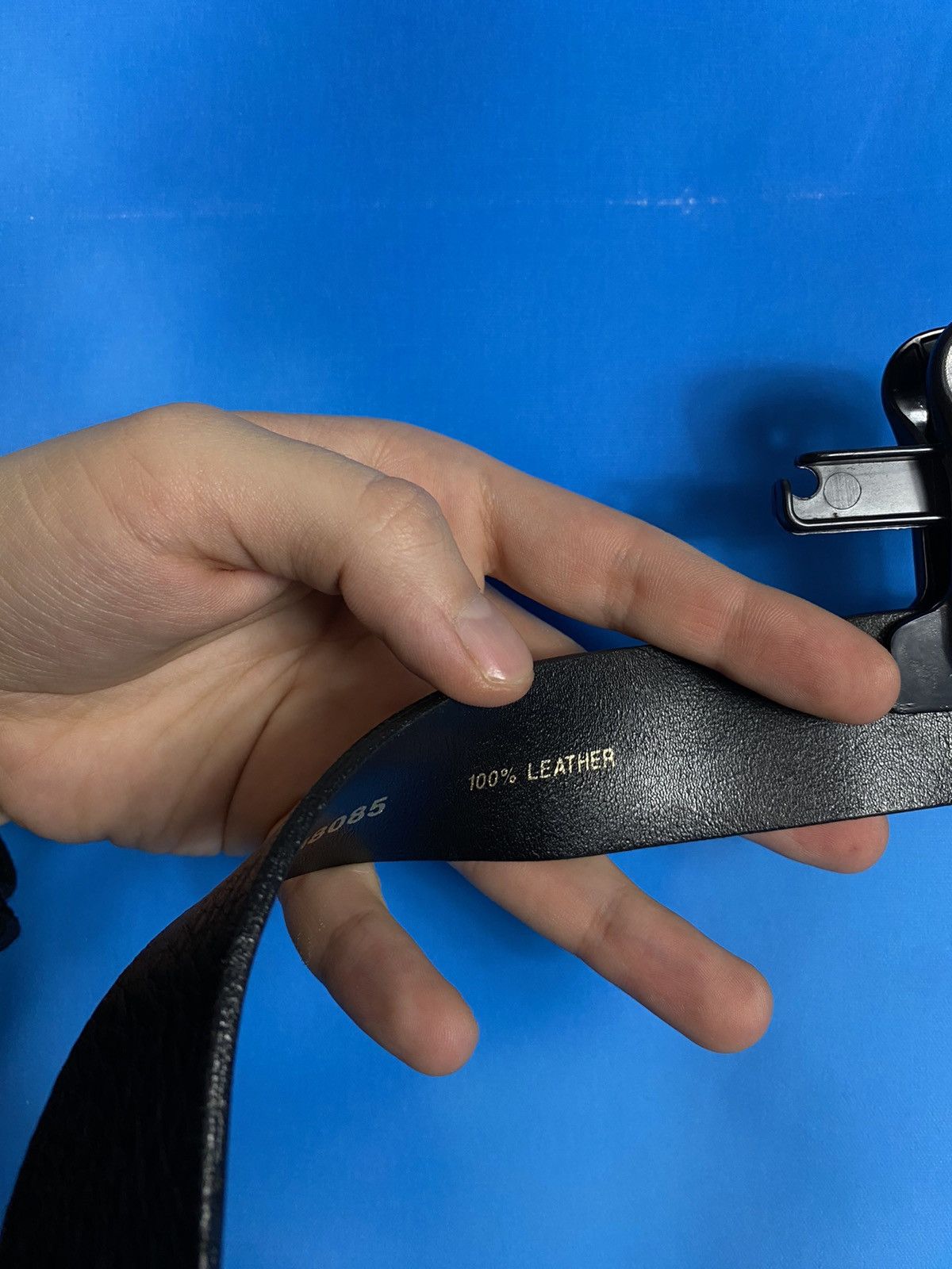Leather × Versace × Vintage 🔥 VERSACE LEATHER BELT METAL DETAILS Size ONE SIZE - 9 Thumbnail