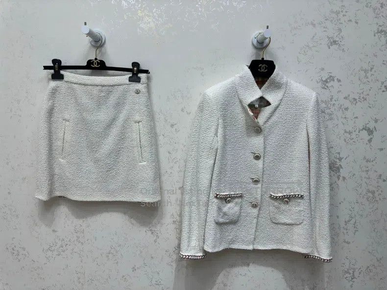 Chanel Chanel Station Series White Tweed Skirt Size 42" / US 20 - 6 Thumbnail