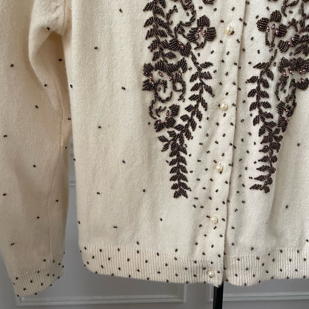 Vintage New NOS NWT Vintage 50s Beaded Pearl Button Cardigan Ivory B Size S / US 4 / IT 40 - 4 Thumbnail