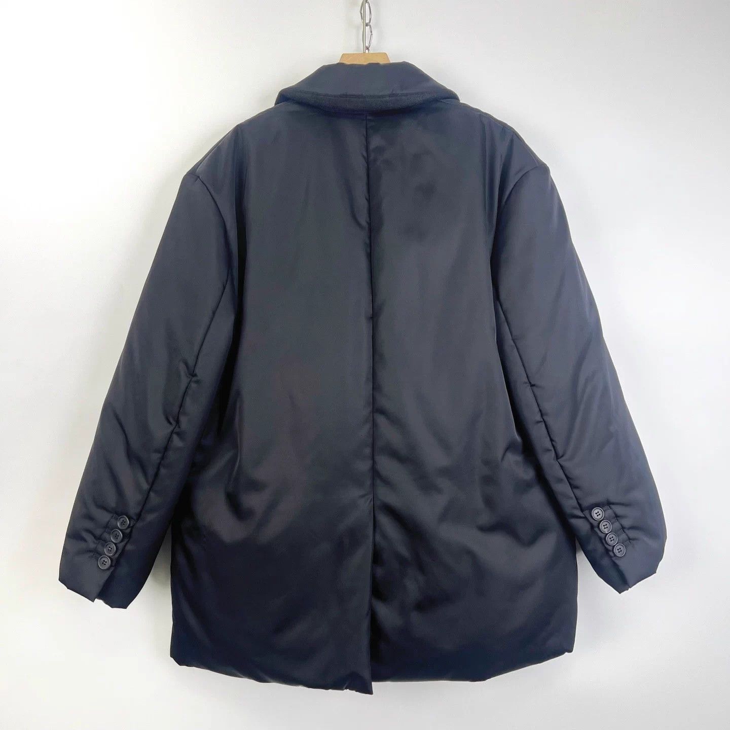 Prada Rare Prada black suit-style down jacket, Size M / US 6-8 / IT 42-44 - 2 Thumbnail
