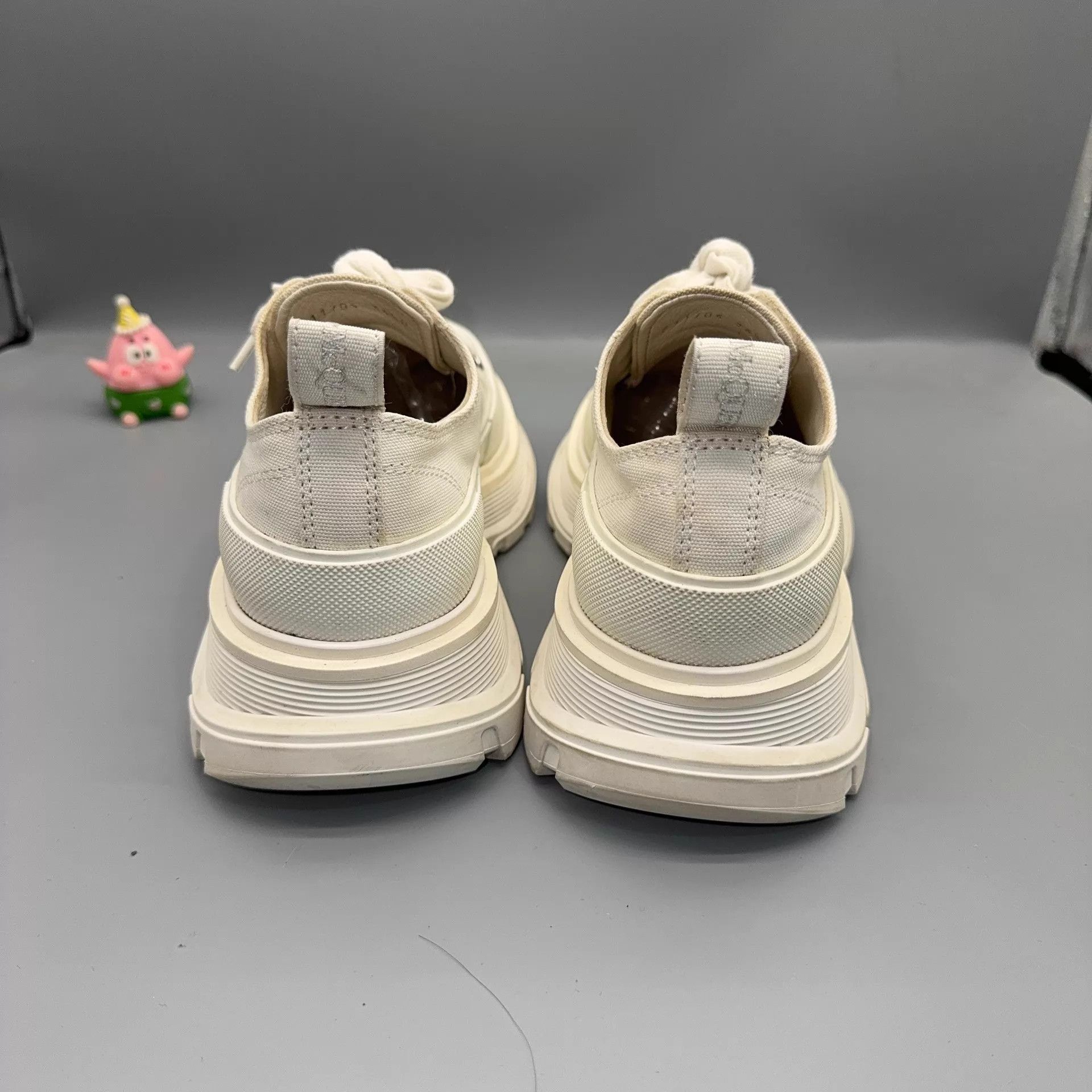 Alexander McQueen Alexander McQueen Tread Slick White Canvas Sneaker 36.5 Size US 6 / IT 36 - 3 Thumbnail