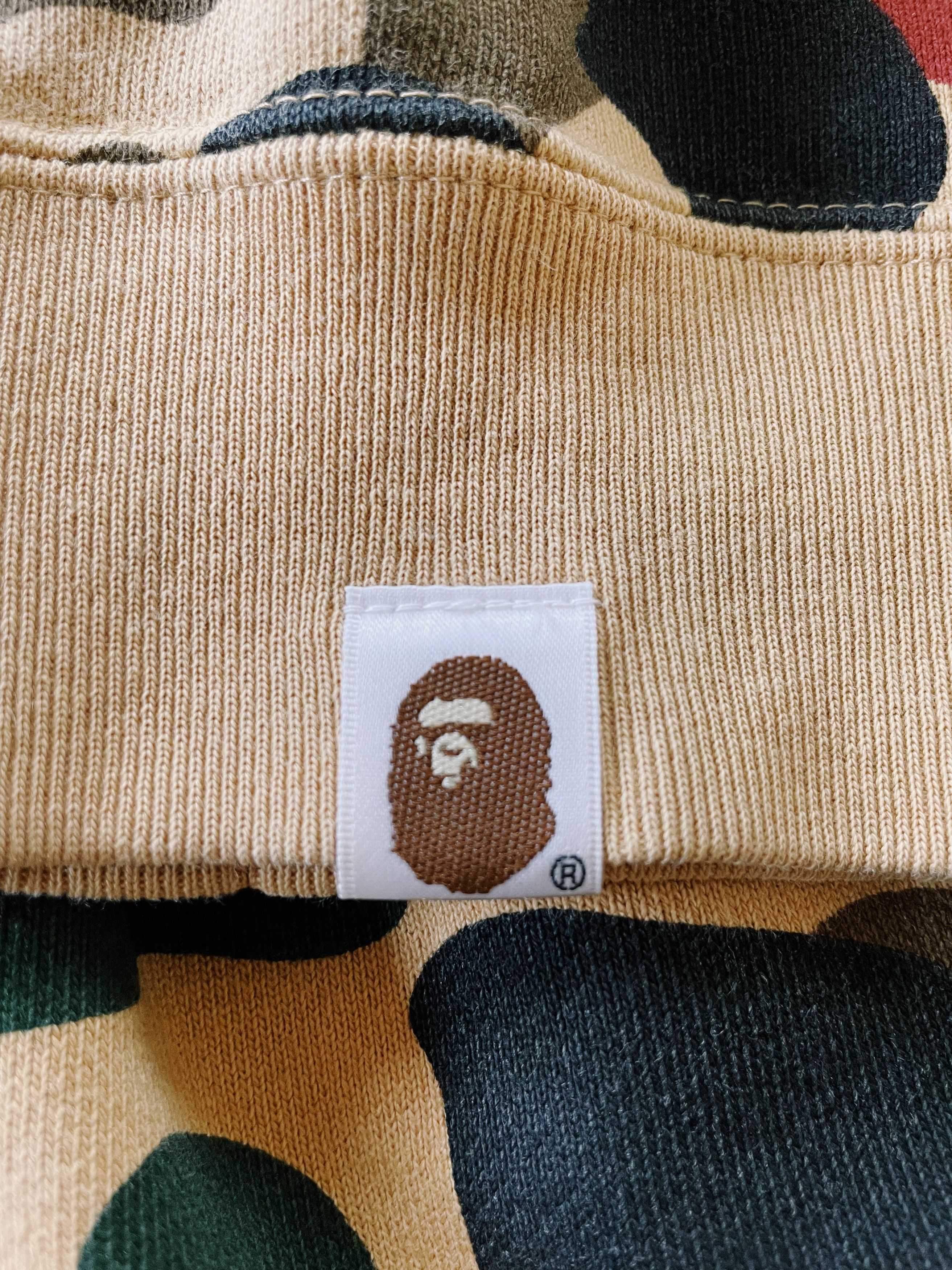 Bape Vintage Y2K Bape A Bathing Ape Human Camo Full zip Hoodie Size US M / EU 48-50 / 2 - 4 Thumbnail