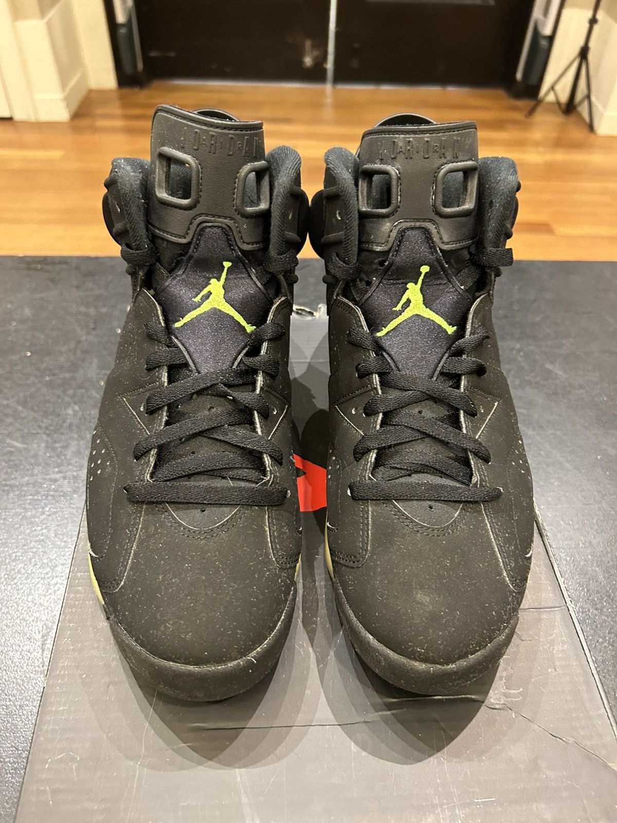 Jordan Brand Jordan 6 Retro ‘Electric Green’ Size US 10.5 / EU 43-44 - 4 Thumbnail