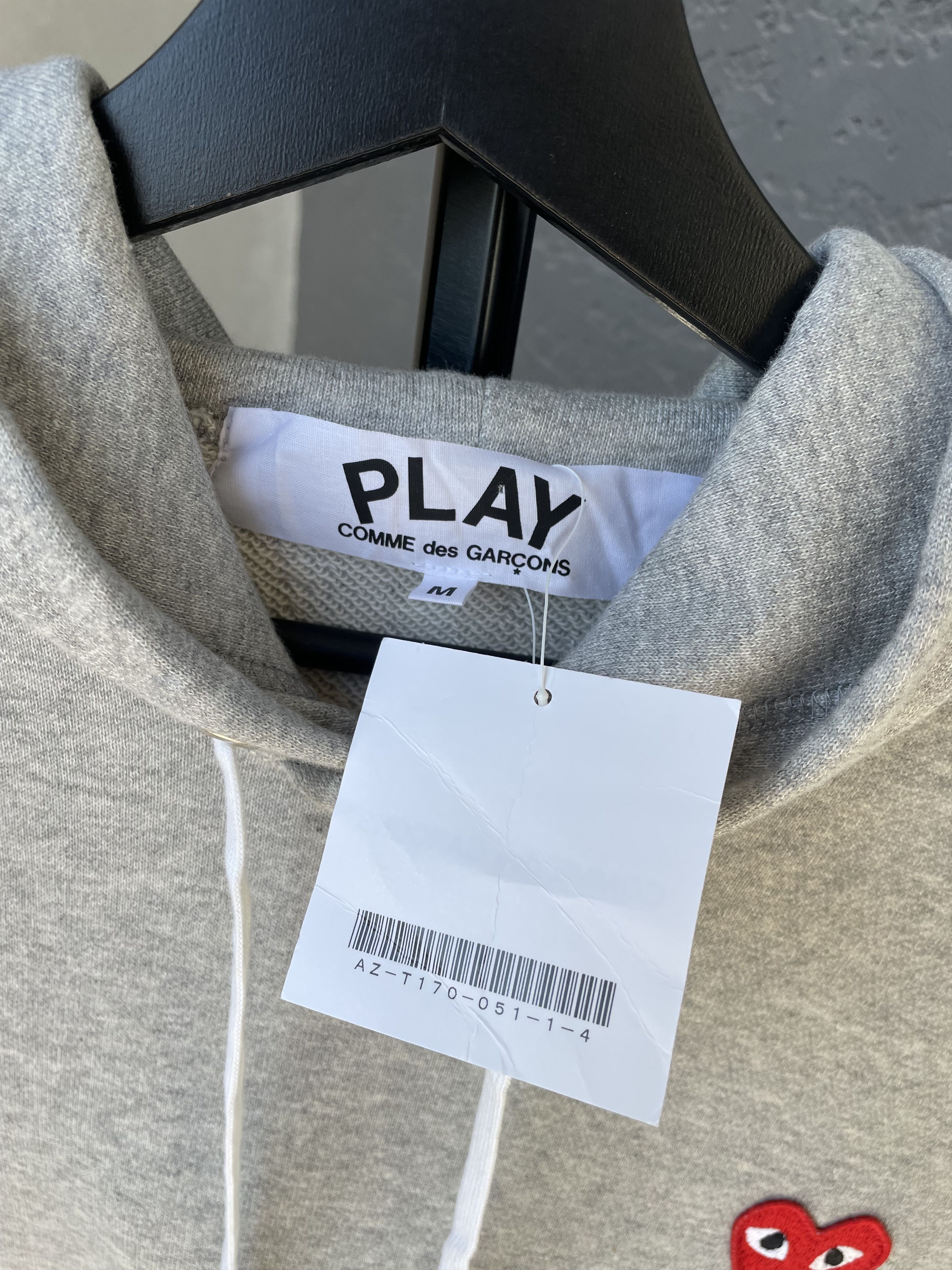 Comme des Garcons × Comme des Garcons PLAY × Comme des Garcons SHIRT COMME DES GARCONS PLAY HOODIE SWEATER SWEATSHIRT Size US M / EU 48-50 / 2 - 5 Thumbnail