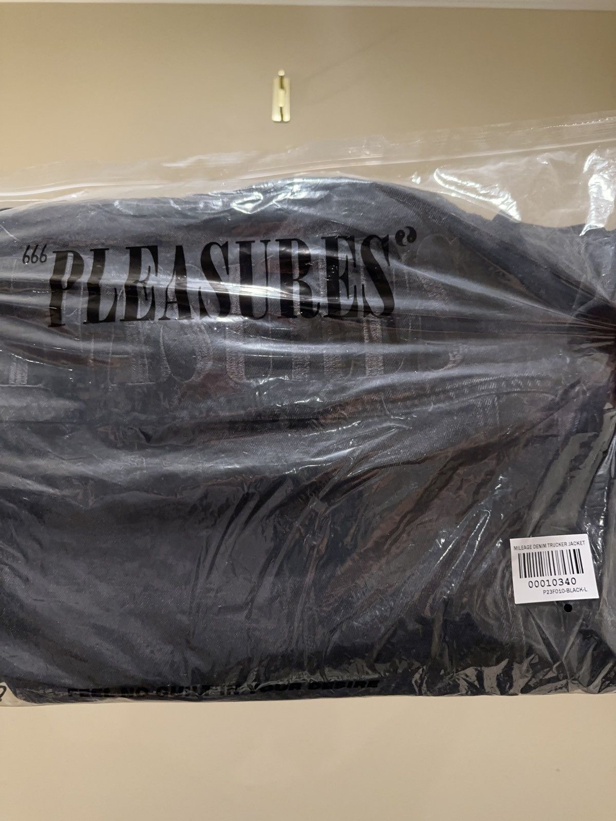 Pleasures Pleasures Mileage Denim Trucker Jacket Size US L / EU 52-54 / 3 - 8 Thumbnail