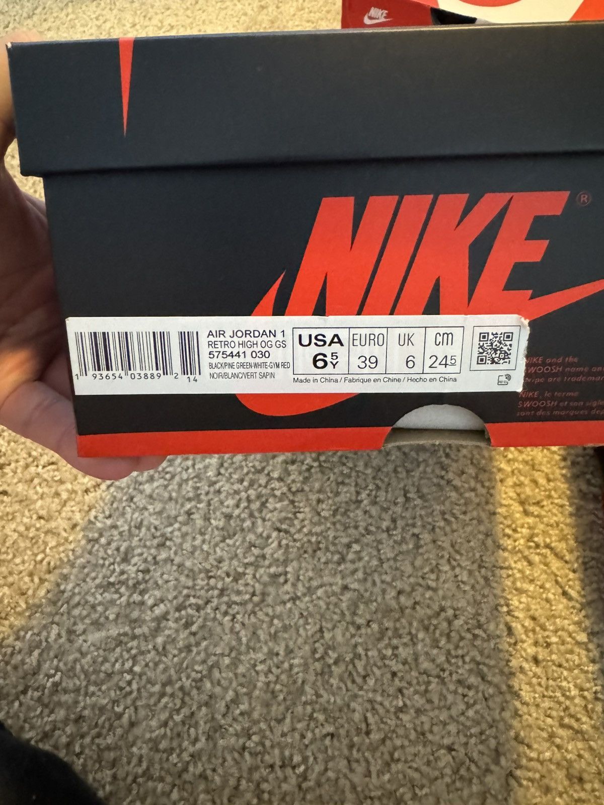 Jordan Brand Jordan 1 Retro High Pine Green Black (GS) Size US 6.5 / EU 39-40 - 7 Thumbnail