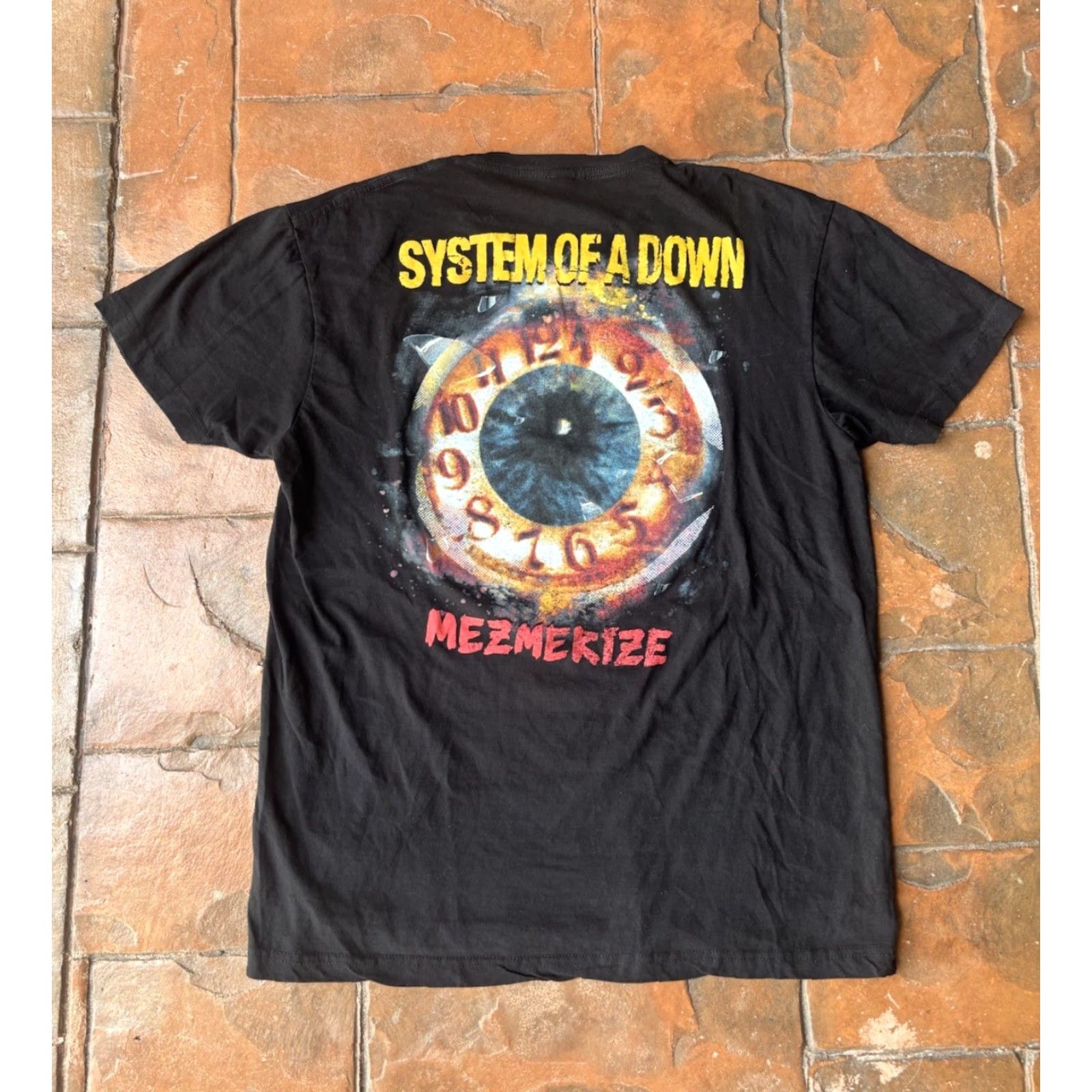Vintage System Of A Down T-Shirt Men Large Black Mezmerize Eye Clock Band Tour Metal Grunge Size US L / EU 52-54 / 3 - 2 Thumbnail