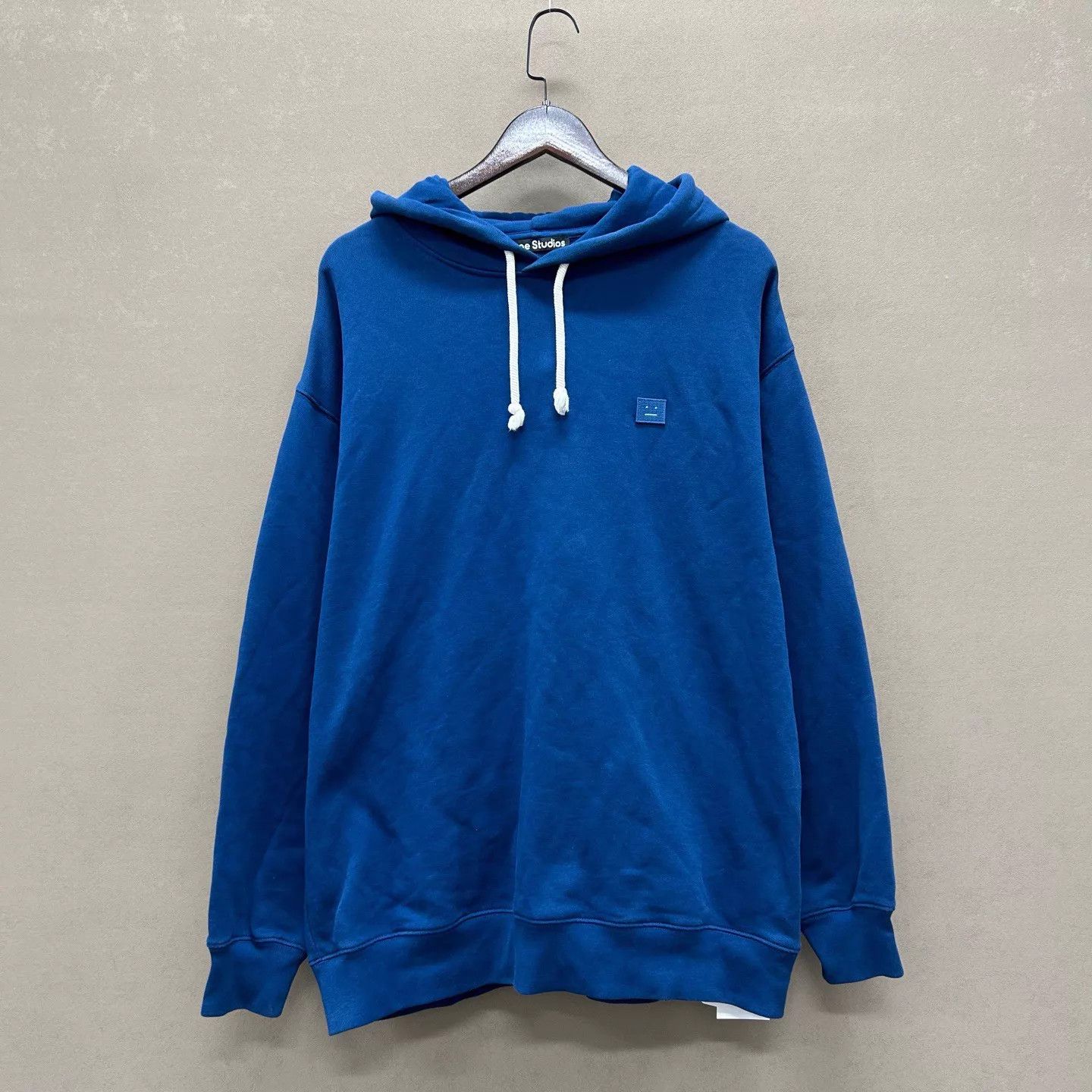Acne Studios Acne Studios Smiley Embroidery Hoodie 99 New Size S Size US S / EU 44-46 / 1 - 1 Thumbnail