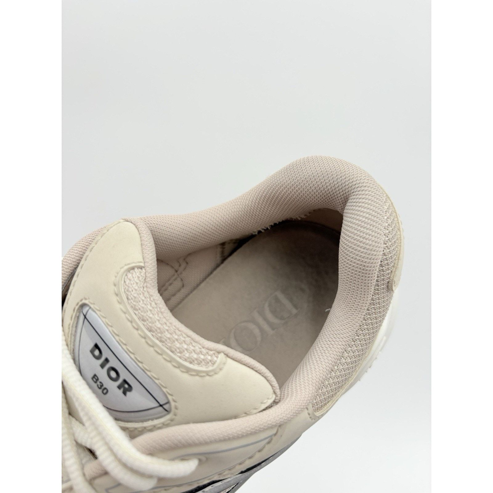 Dior Dior B30 Reflective Sneaker ' Tan White ' | GREAT CONDITION! Size US 8 / EU 41 - 12 Thumbnail