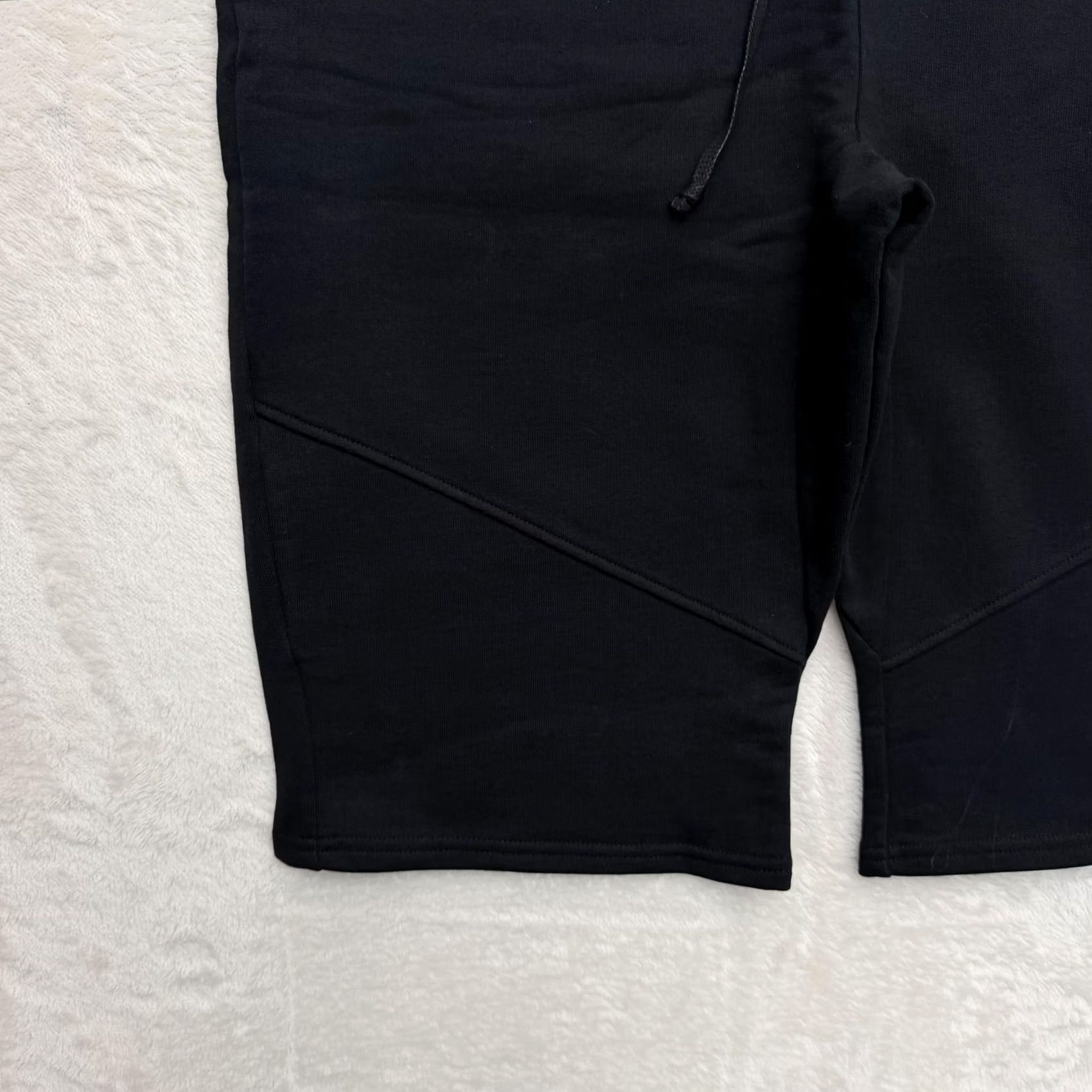 Vintage JUNK de LUXE Sweat Shorts Mens Large 32 Waist Black Fleece Pockets Sweatshorts Drawstring Elastic Waist Pockets Autumn Mens Size US 33 - 5 Thumbnail