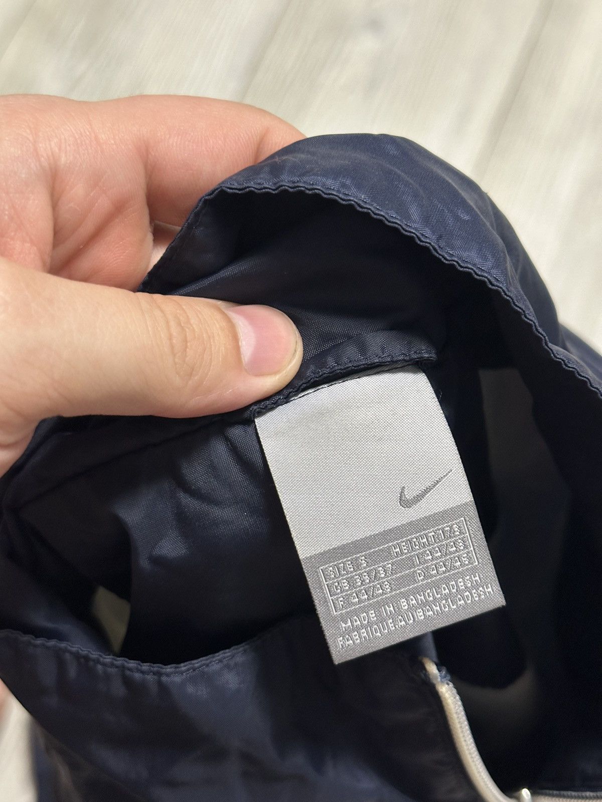 Vintage Vintage 90s Nike Drill Track Jacket Windbreaker Navy Blue S Size US S / EU 44-46 / 1 - 5 Thumbnail