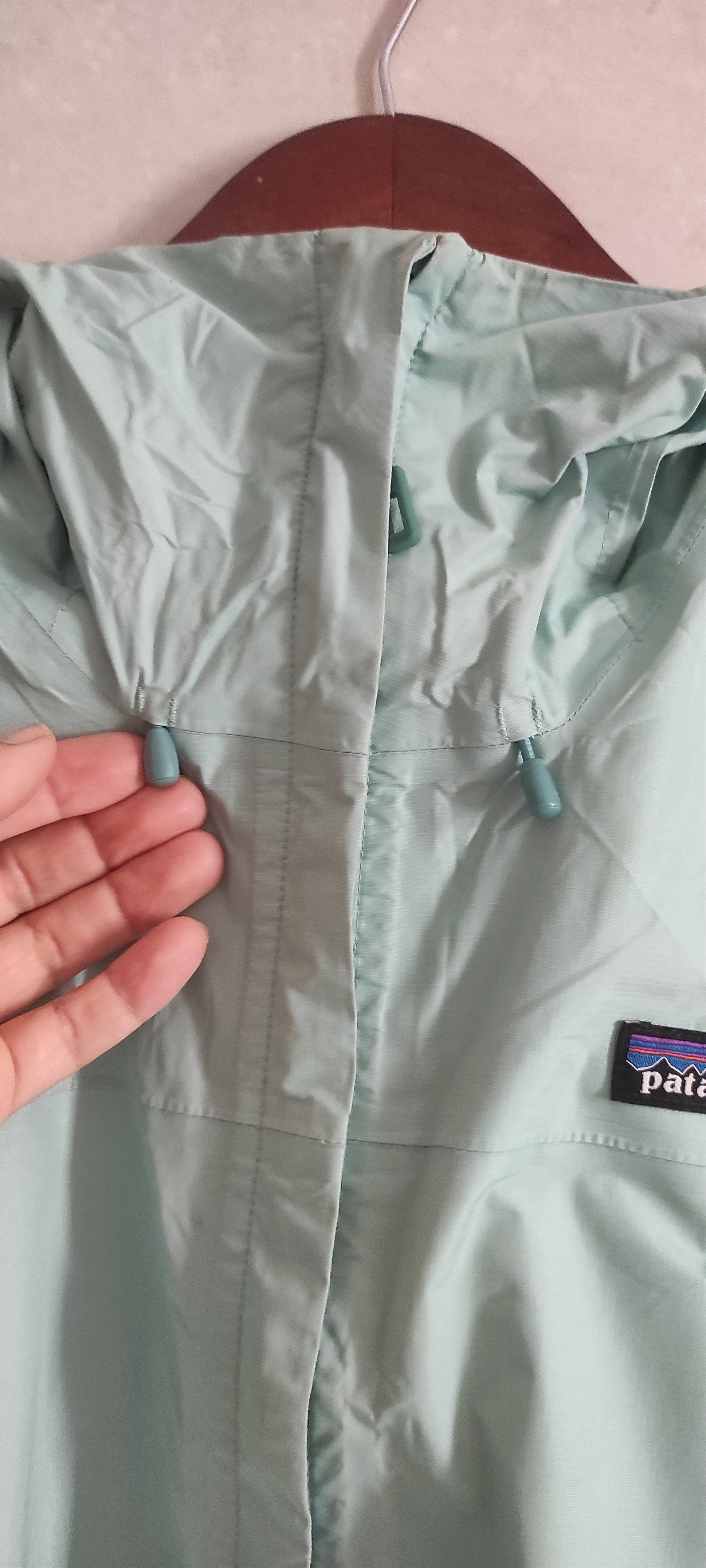 Patagonia Patagonia Torrentshell H2NO Windbreaker Hooded Rain Jacket Size S / US 4 / IT 40 - 4 Thumbnail