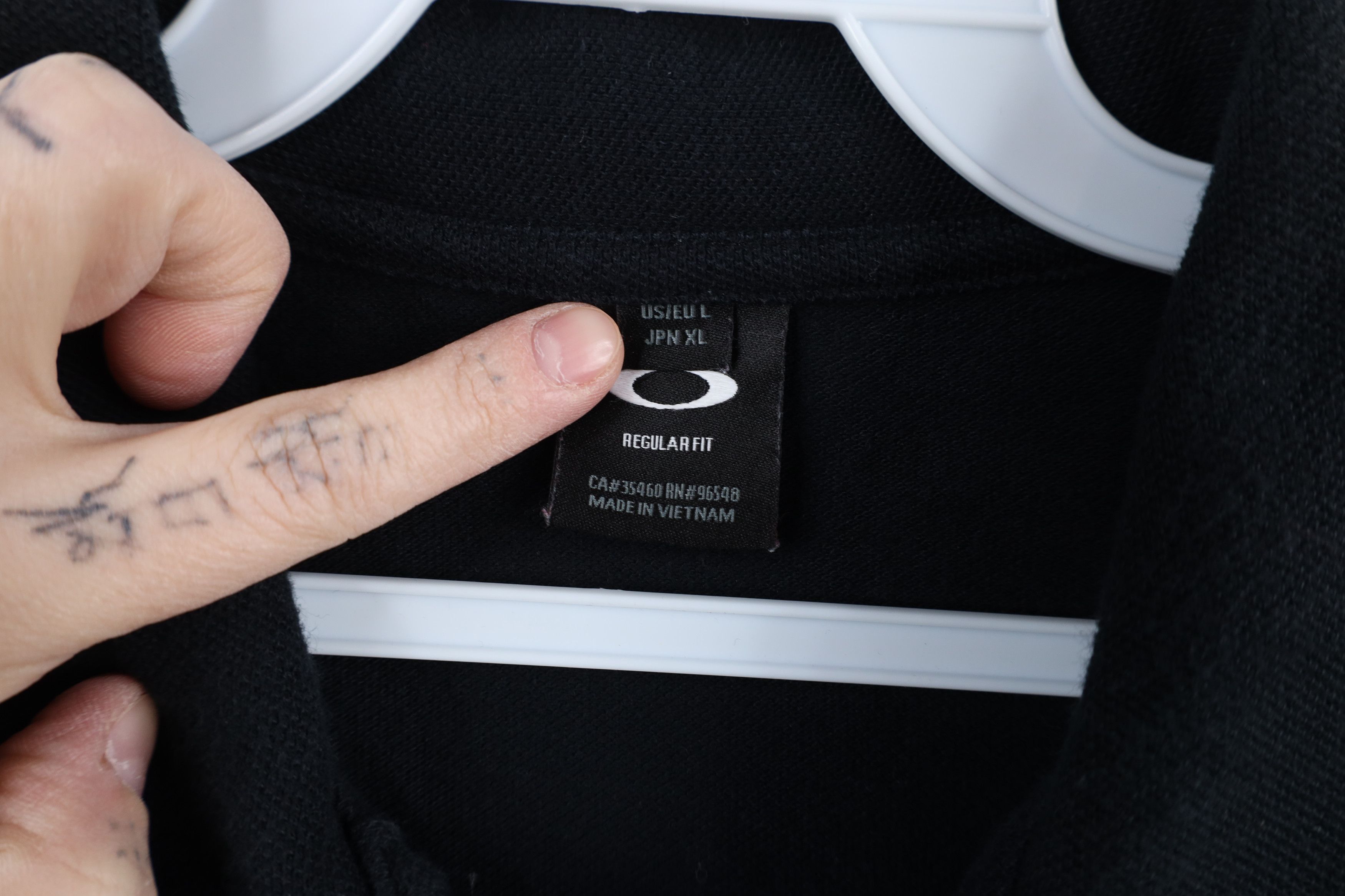Oakley × Vintage Vintage Y2K Oakley O Logo Thermal Knit Long Sleeve Polo Size US L / EU 52-54 / 3 - 8 Thumbnail