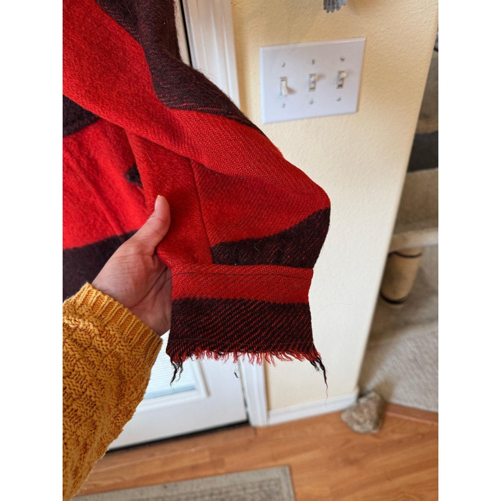 Hudsons Bay Vintage 1940s Hudson's Bay point blanket wool jacket S/XS Size US XS / EU 42 / 0 - 11 Thumbnail