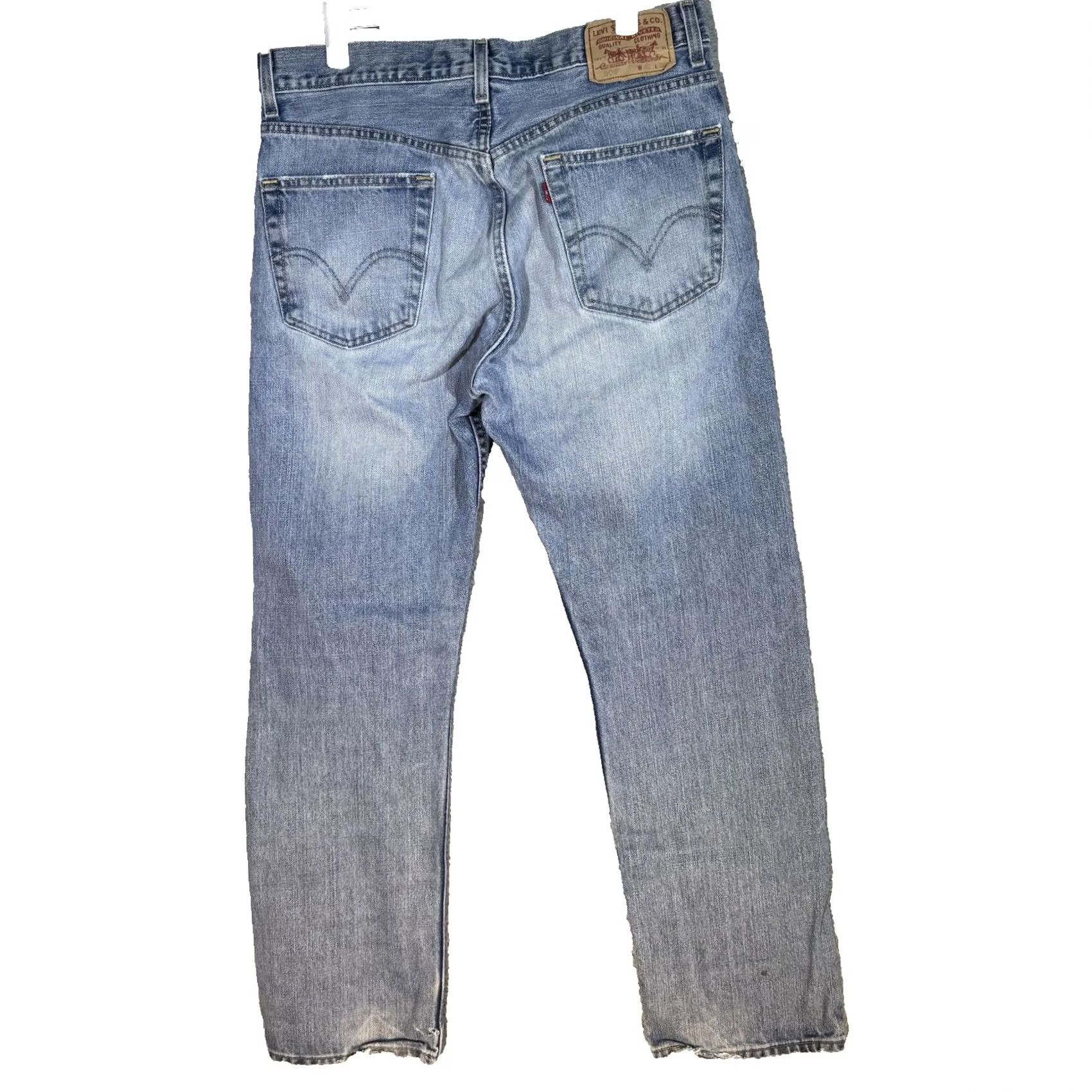 Levi's VINTAGE Levi's 505 Jeans Mens 33x30 Blue Regular Fit Straight Denim Light Wash Size US 33 - 3 Thumbnail
