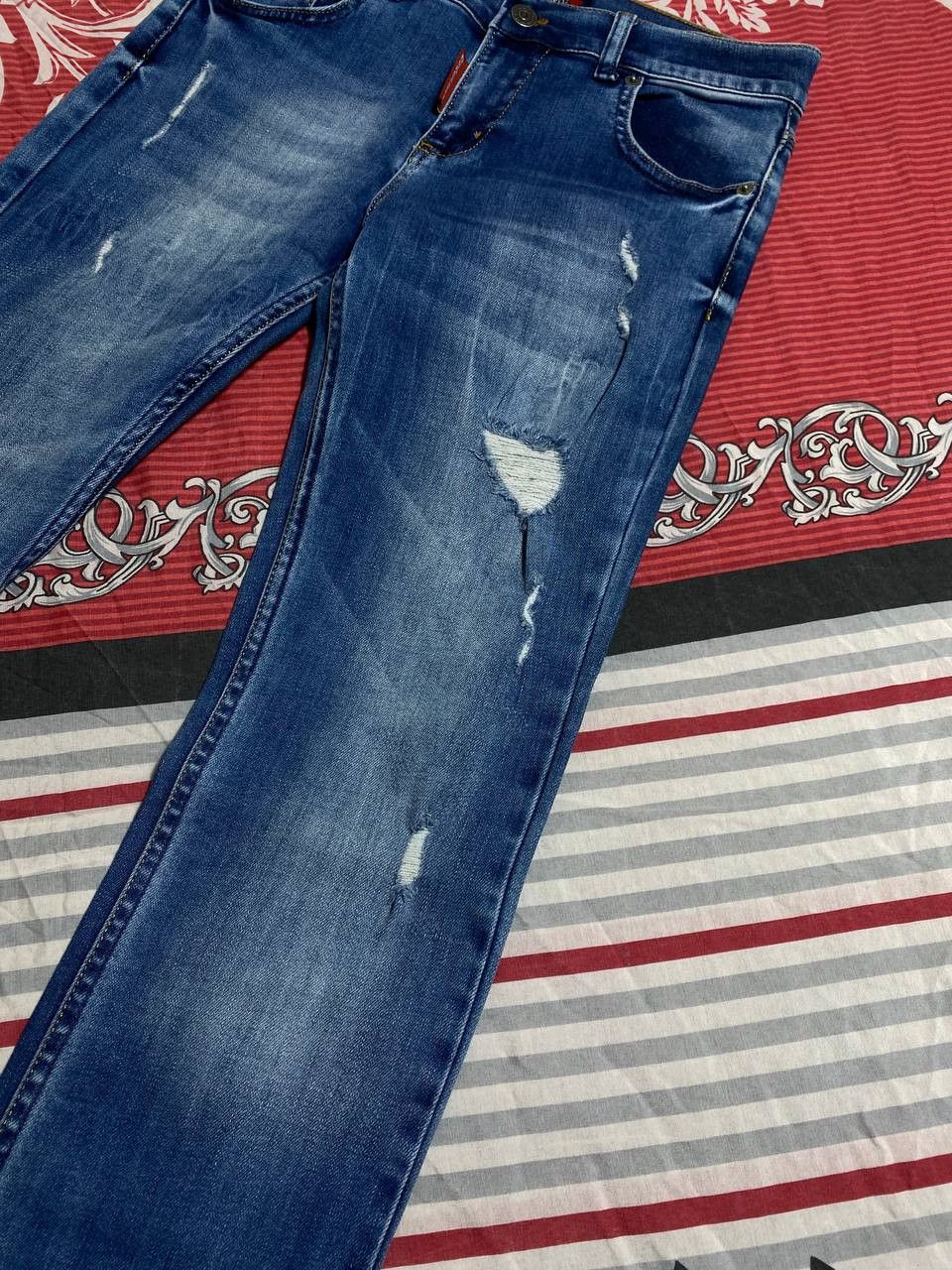 Japanese Brand Crazy Crash Dirty Baggy Faded Jean Japan Avant Garde Style Size US 30 / EU 46 - 12 Thumbnail