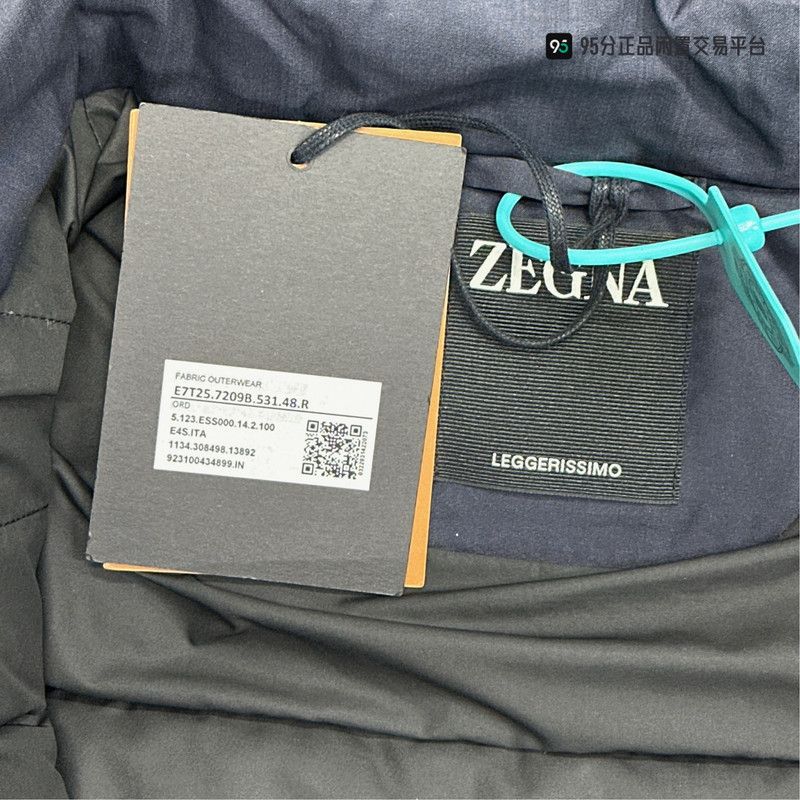Ermenegildo Zegna Zegna FW22 Navy Quilted Hooded Down Jacket Size US L / EU 52-54 / 3 - 1 Thumbnail