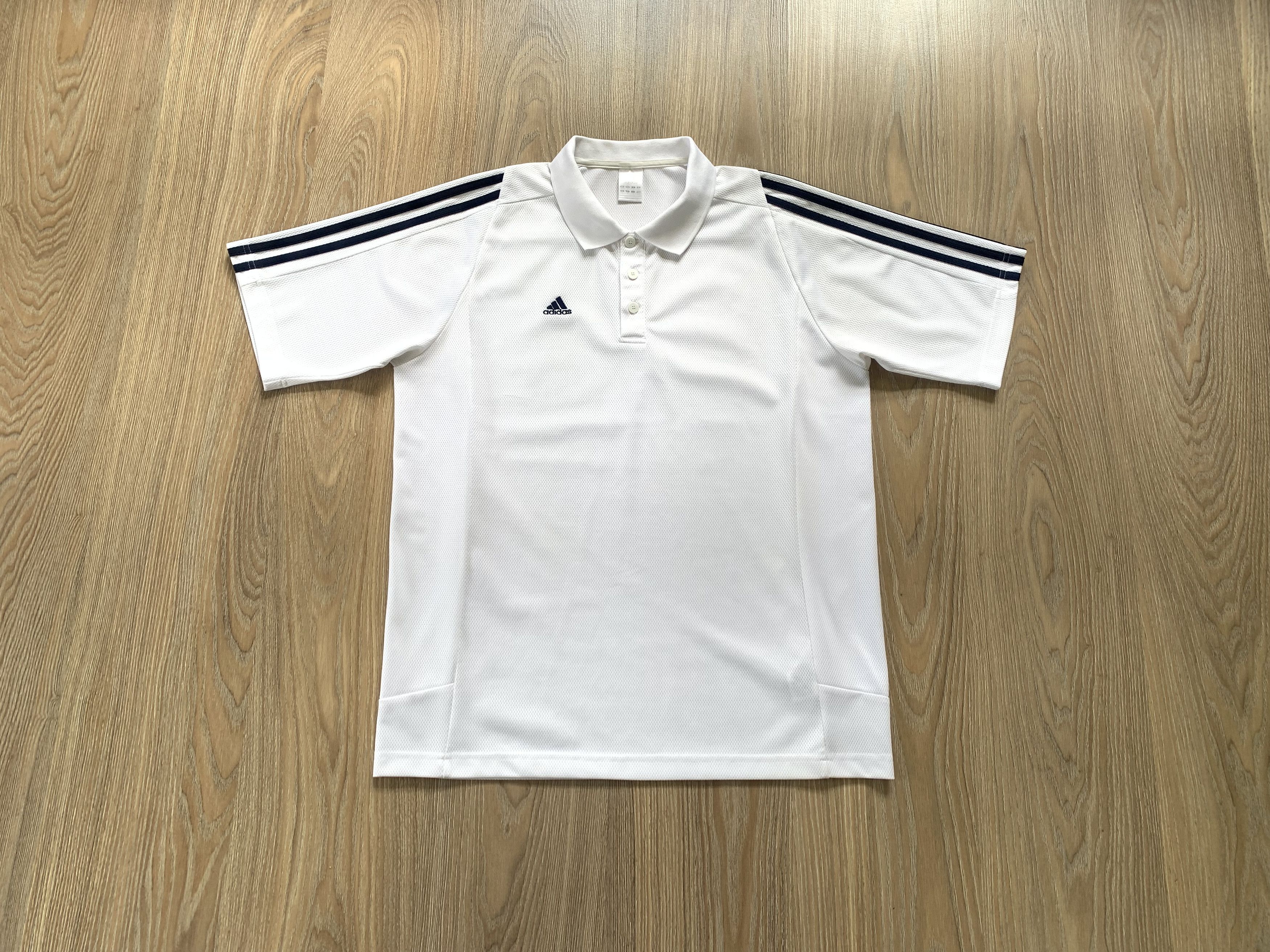 Adidas Vintage Adidas Mens White Training Polo Shirt Size US M / EU 48-50 / 2 - 1 Thumbnail