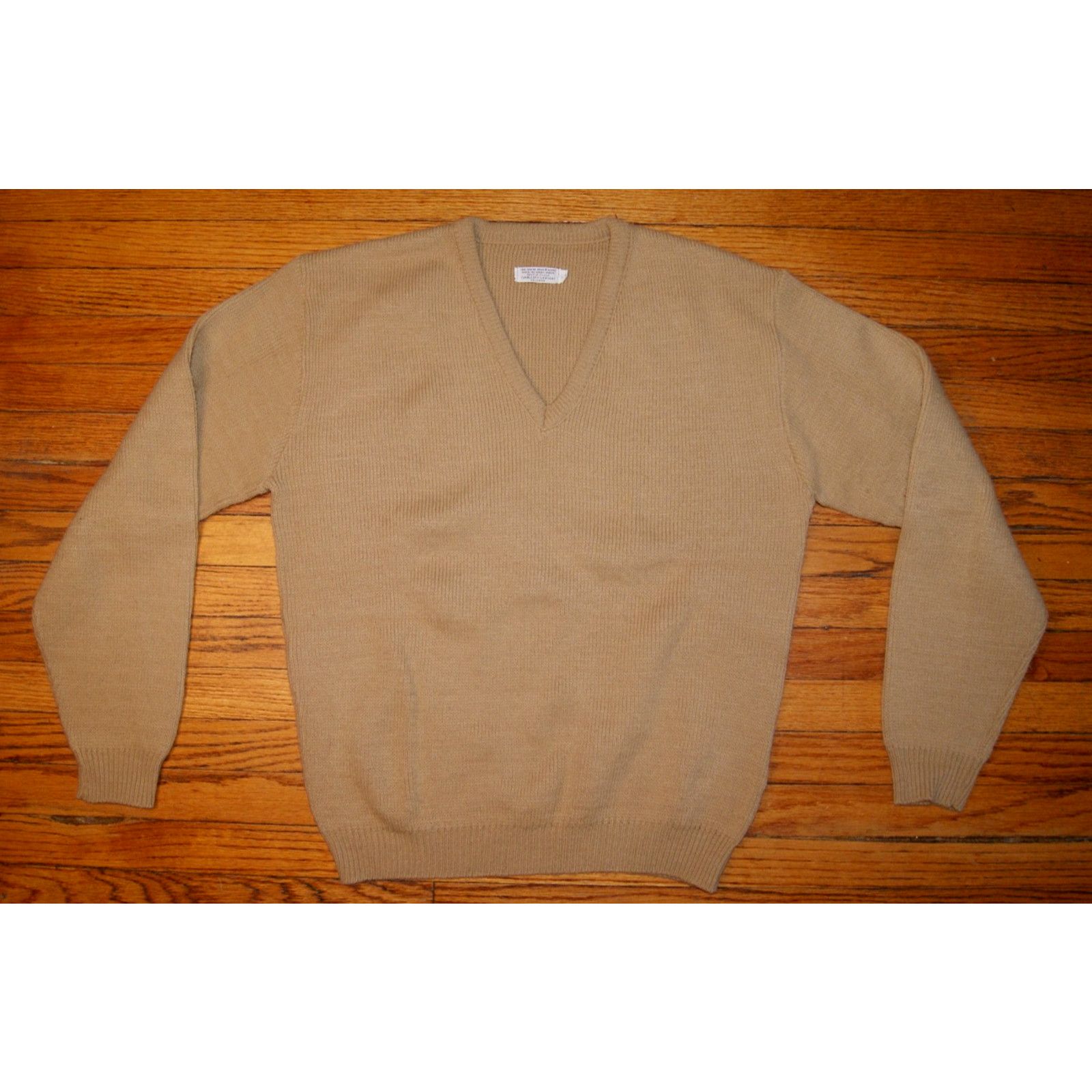 Vintage VTG Mens Large Wintuck Orlon Acrylic VNeck Sweater Grandpa Size US L / EU 52-54 / 3 - 2 Thumbnail