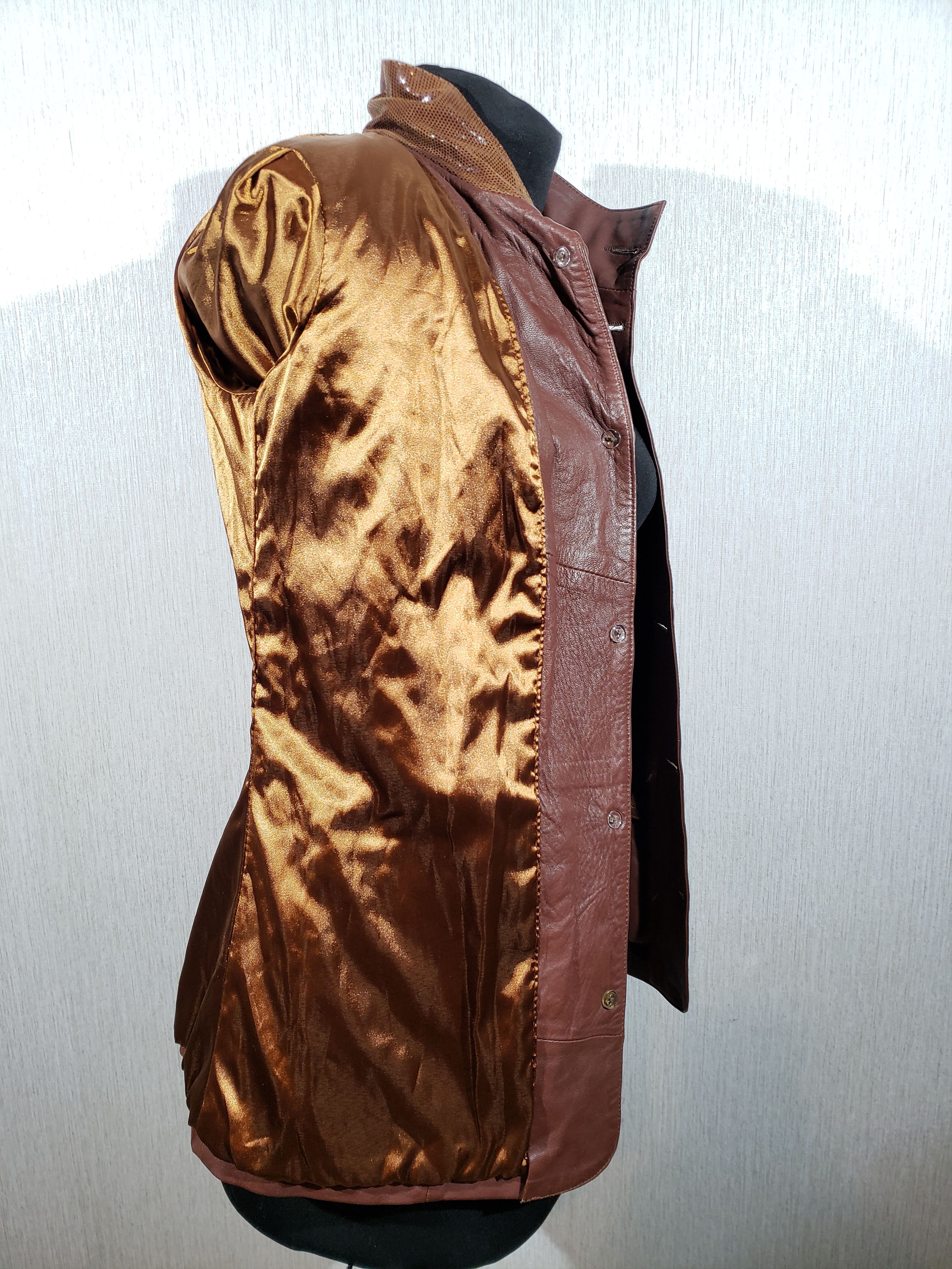 Other Stylish brown leather women's jacket. Size M / US 6-8 / IT 42-44 - 7 Thumbnail