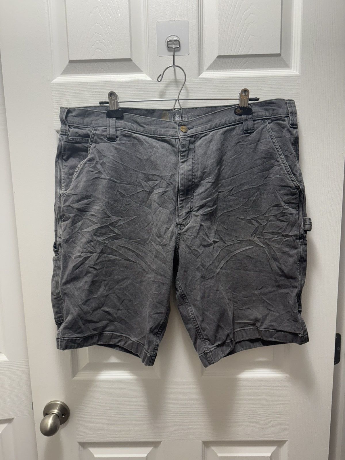 Carhartt Carhartt Cargo Shorts Grey Vintage Workwear Distressed Size US 42 / EU 58 - 1 Thumbnail