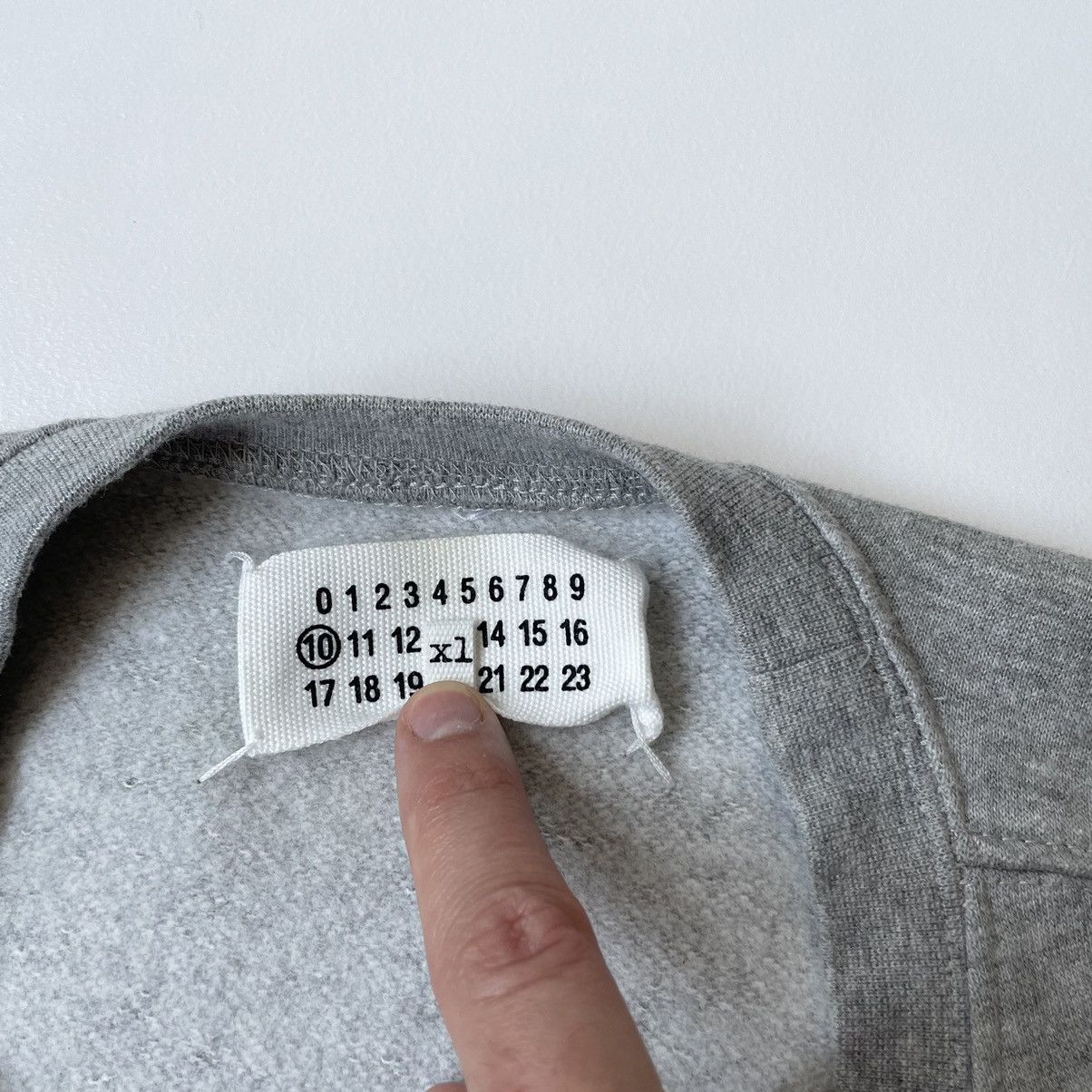 Maison Margiela A/W 13 ‘Double Back’ Reworked Sweatshirt Size US XL / EU 56 / 4 - 6 Thumbnail