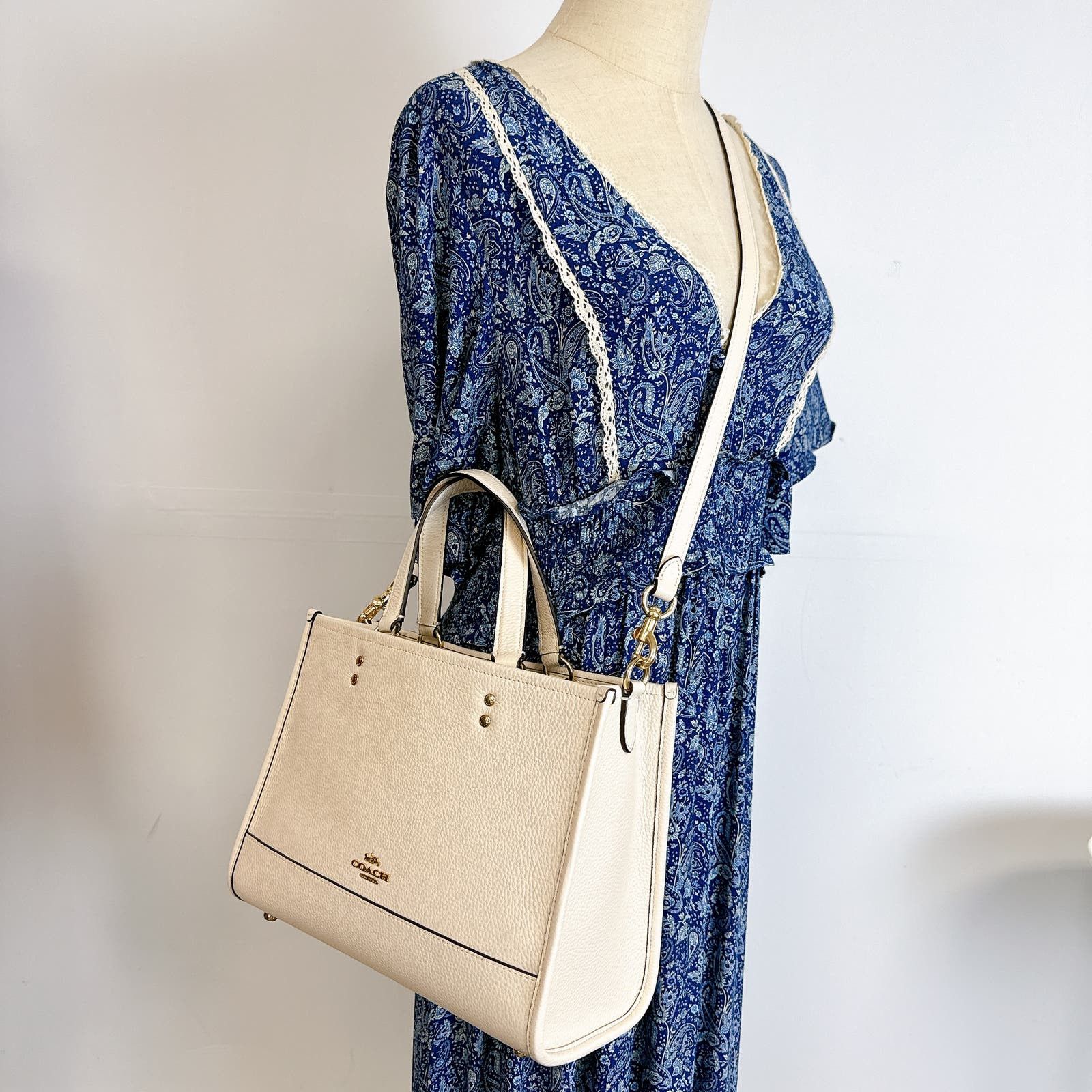 image of Coach Co976 Dempsey Carryall Bag In Chalk in White, Women's