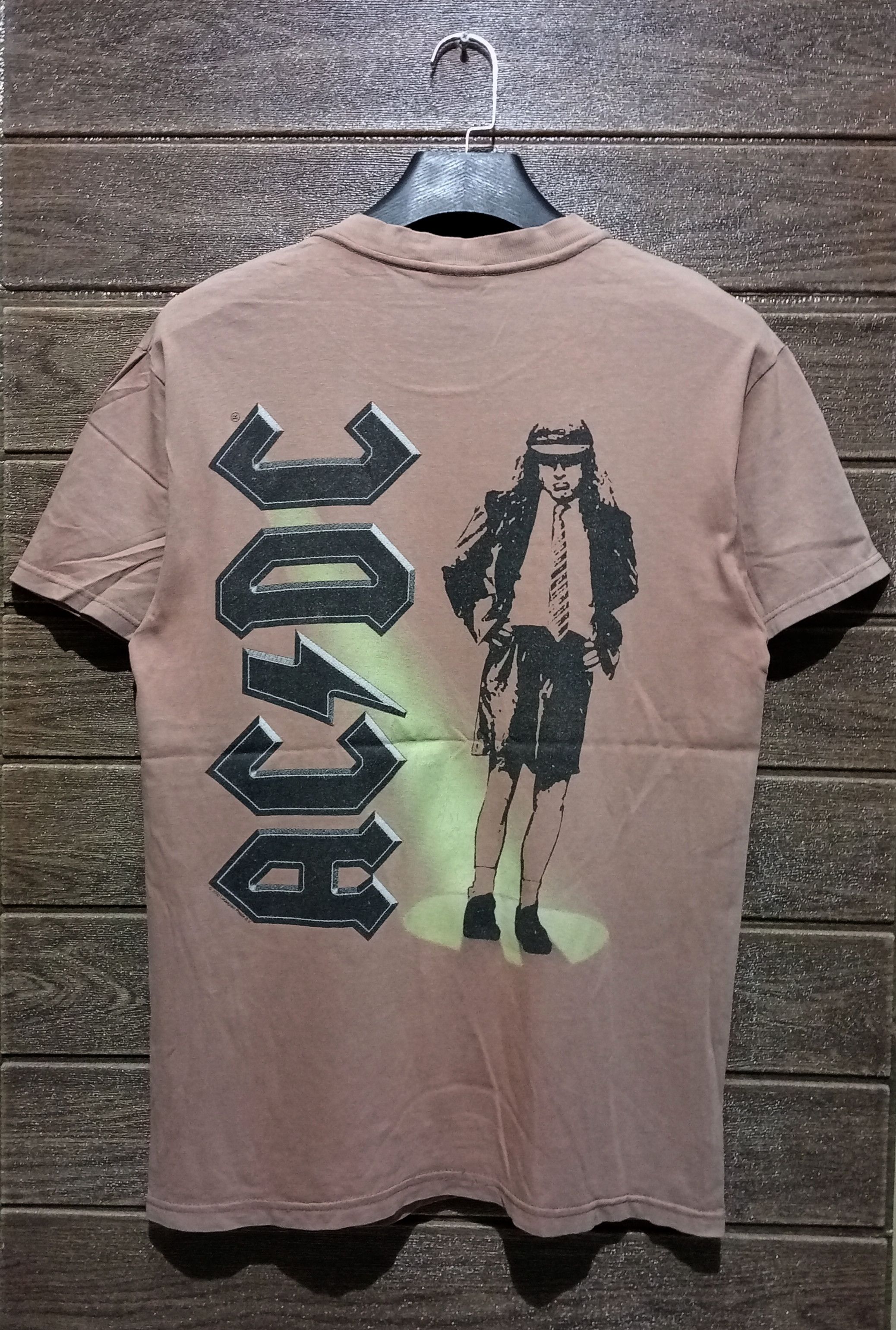 AC/DC Vintage '90s AC/DC Band Tees Very Rare Size US M / EU 48-50 / 2 - 1 Thumbnail