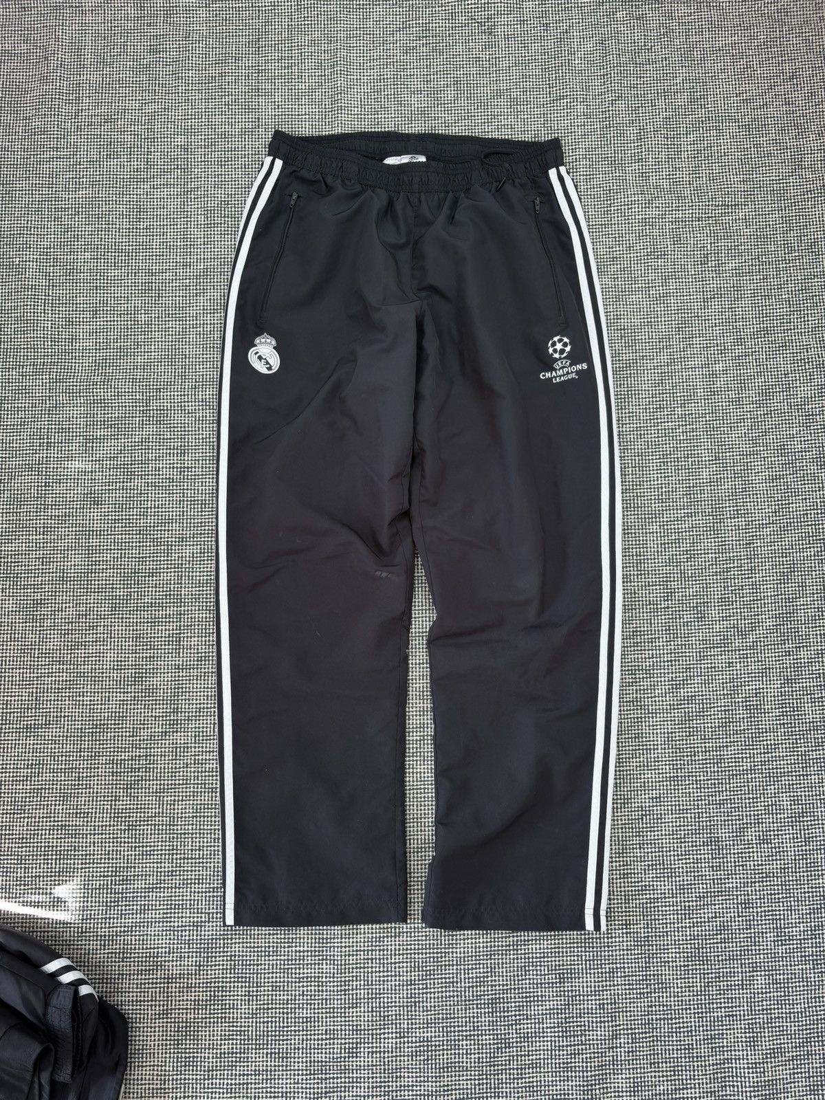 Adidas Adidas x Real Madrid soccer tracksuit set rare baggy drill Size US XL / EU 56 / 4 - 3 Thumbnail