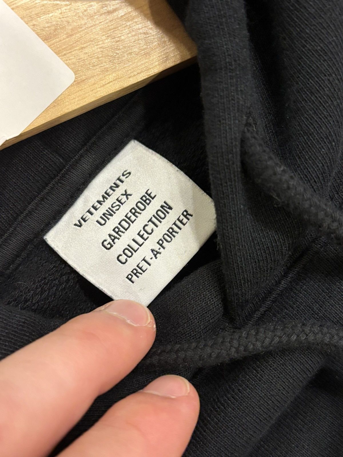 Vetements Vetements Pyramid Logo Hooded Sweatshirt Size US XS / EU 42 / 0 - 3 Thumbnail