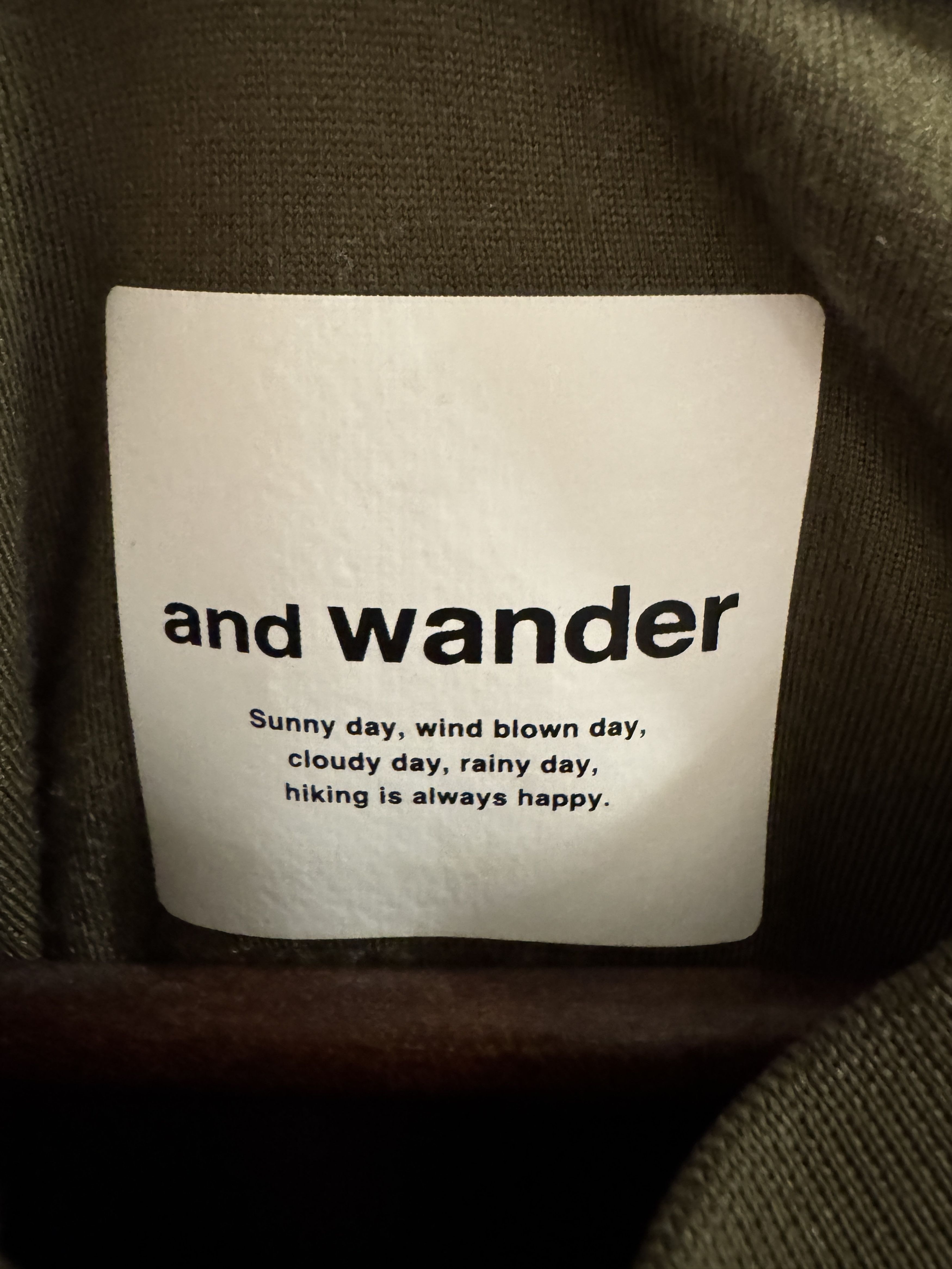 And Wander And wander reflective Raglan Crewneck Size US L / EU 52-54 / 3 - 3 Thumbnail
