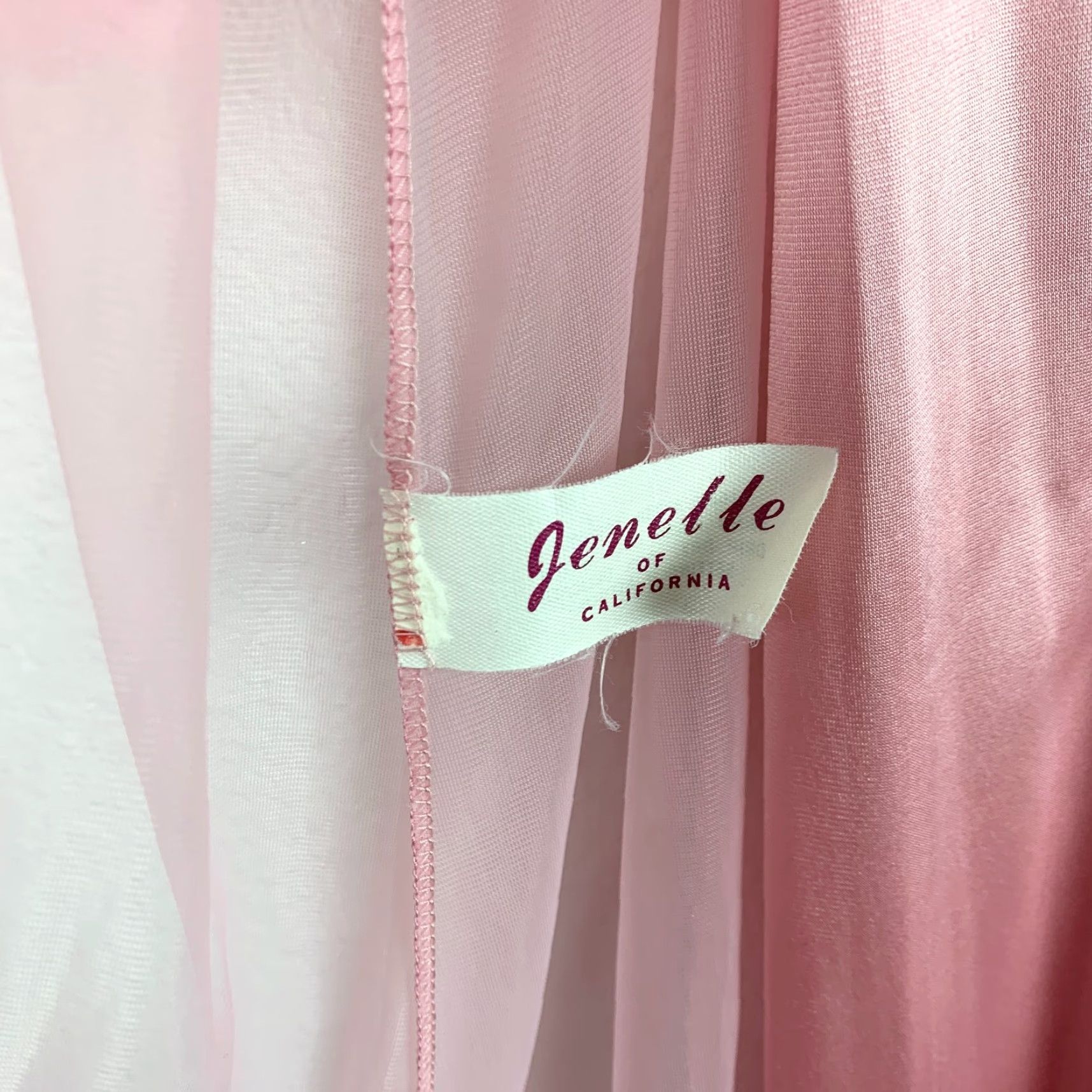 Vintage Vintage Jenelle of California Pink Sheer Nightgown Chiffon Nylon Tricot Robe Set Pink Nightgown Robe 1960s XS? No size N/A M 1960s Womens Girls Size ONE SIZE - 5 Thumbnail