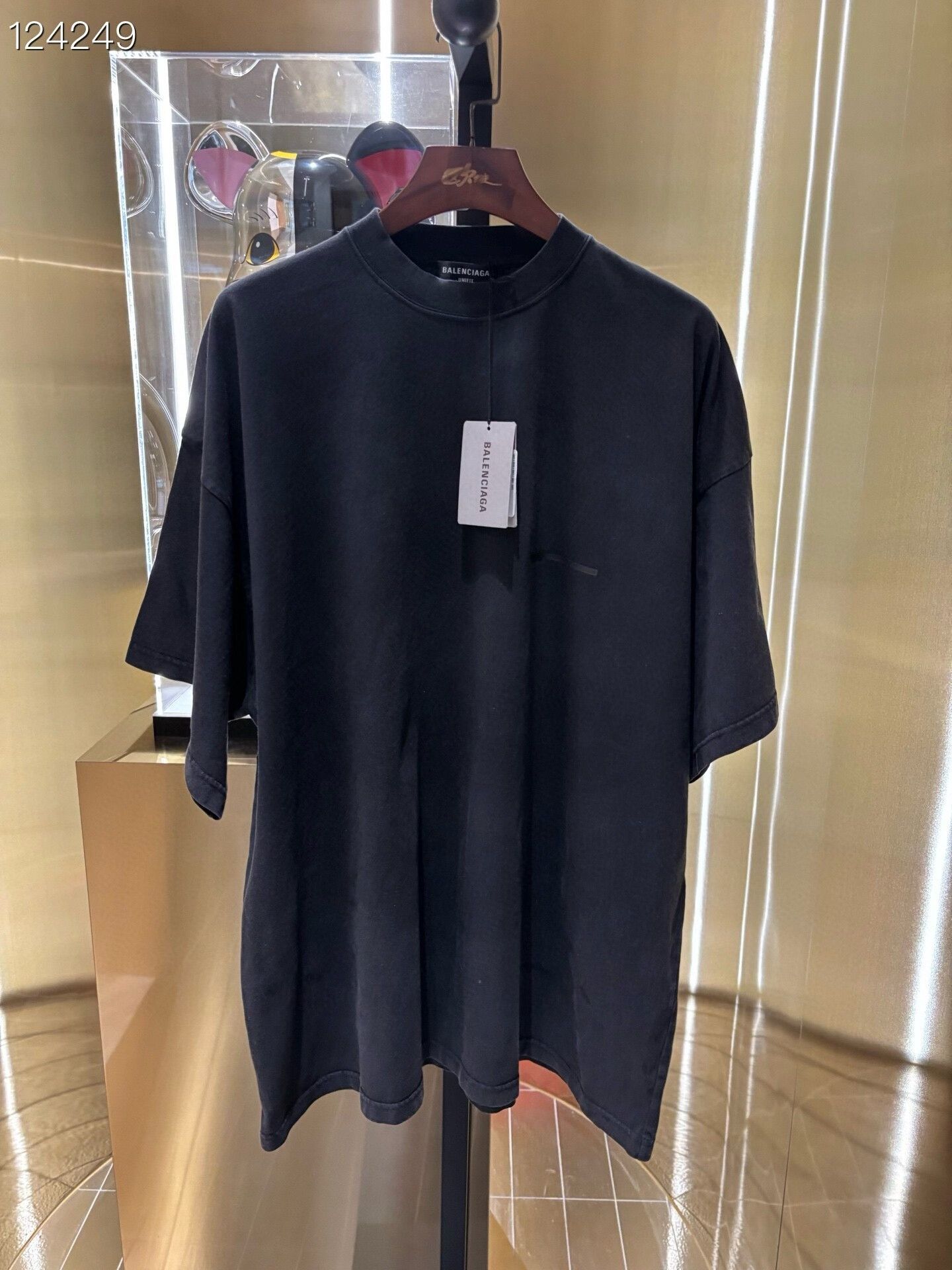 Balenciaga Balenciaga Black Logo Block Short Sleeve Shirt Size US L / EU 52-54 / 3 - 1 Thumbnail