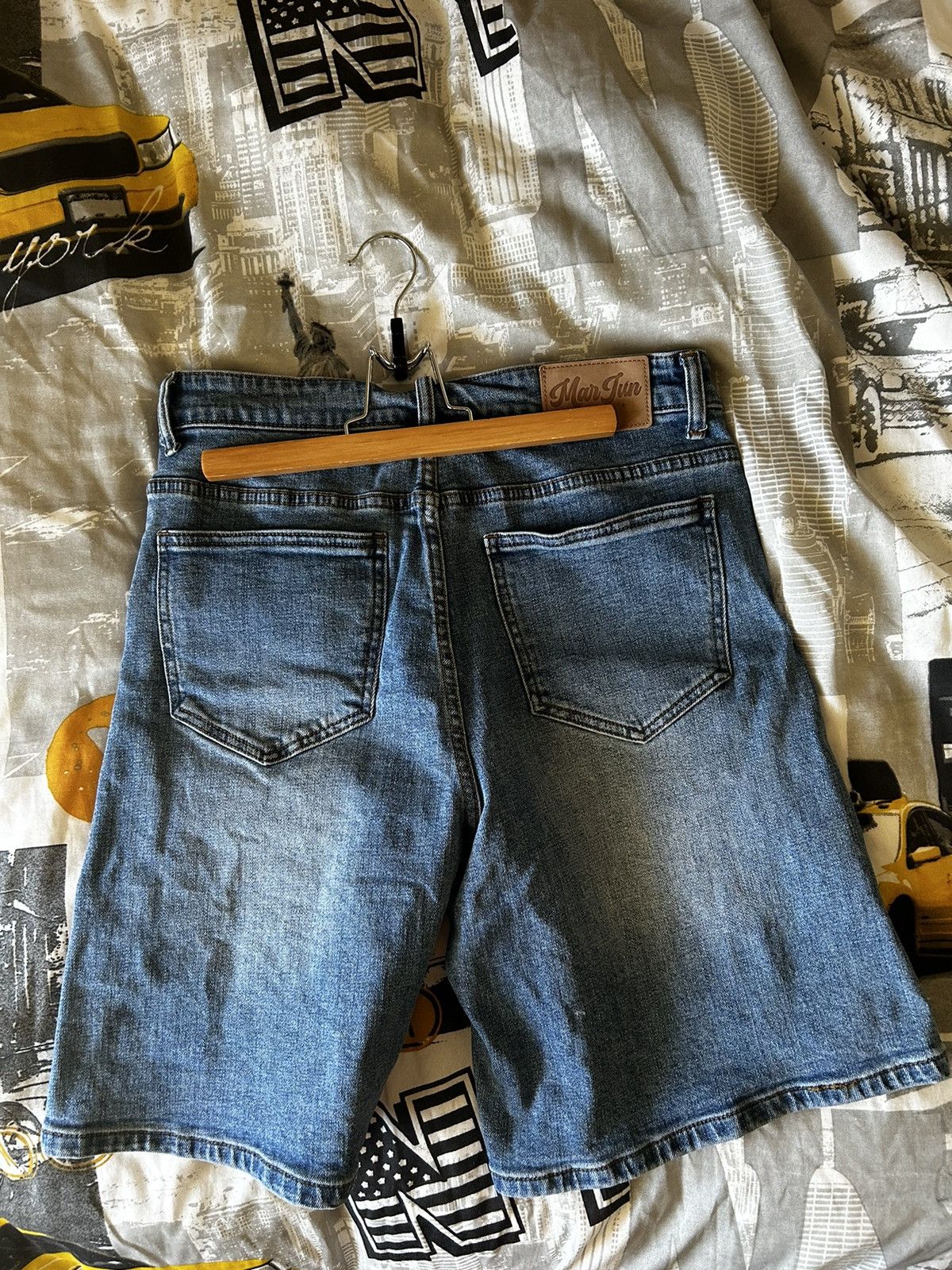 Designer Mar jun short girl hand Size US 32 / EU 48 - 3 Thumbnail