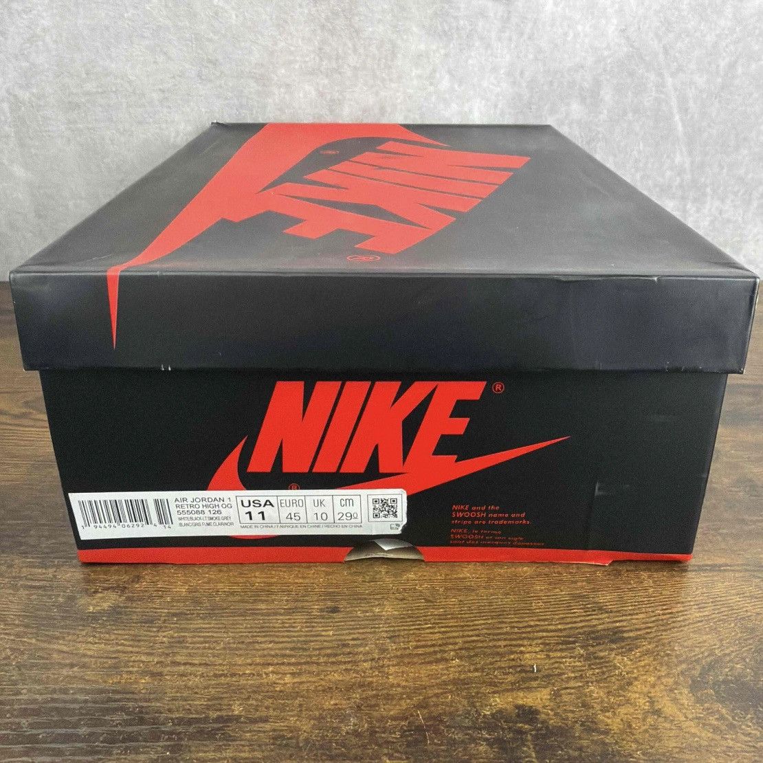 Jordan Brand Air Jordan 1 Retro High Light Smoke Grey Size 11 555088-126 Size US 11 / EU 44 - 9 Thumbnail