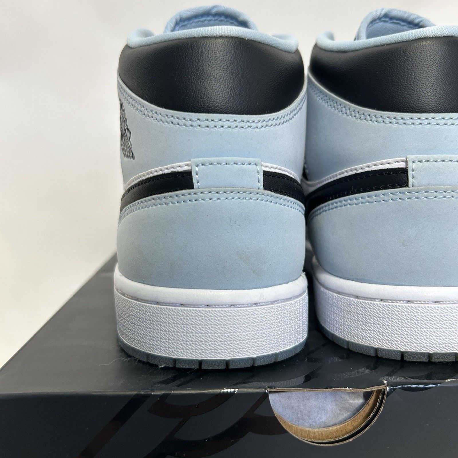 Nike Nike Air Jordan 1 Mid SE “White Ice Blue” Size US 10 / EU 43 - 6 Thumbnail