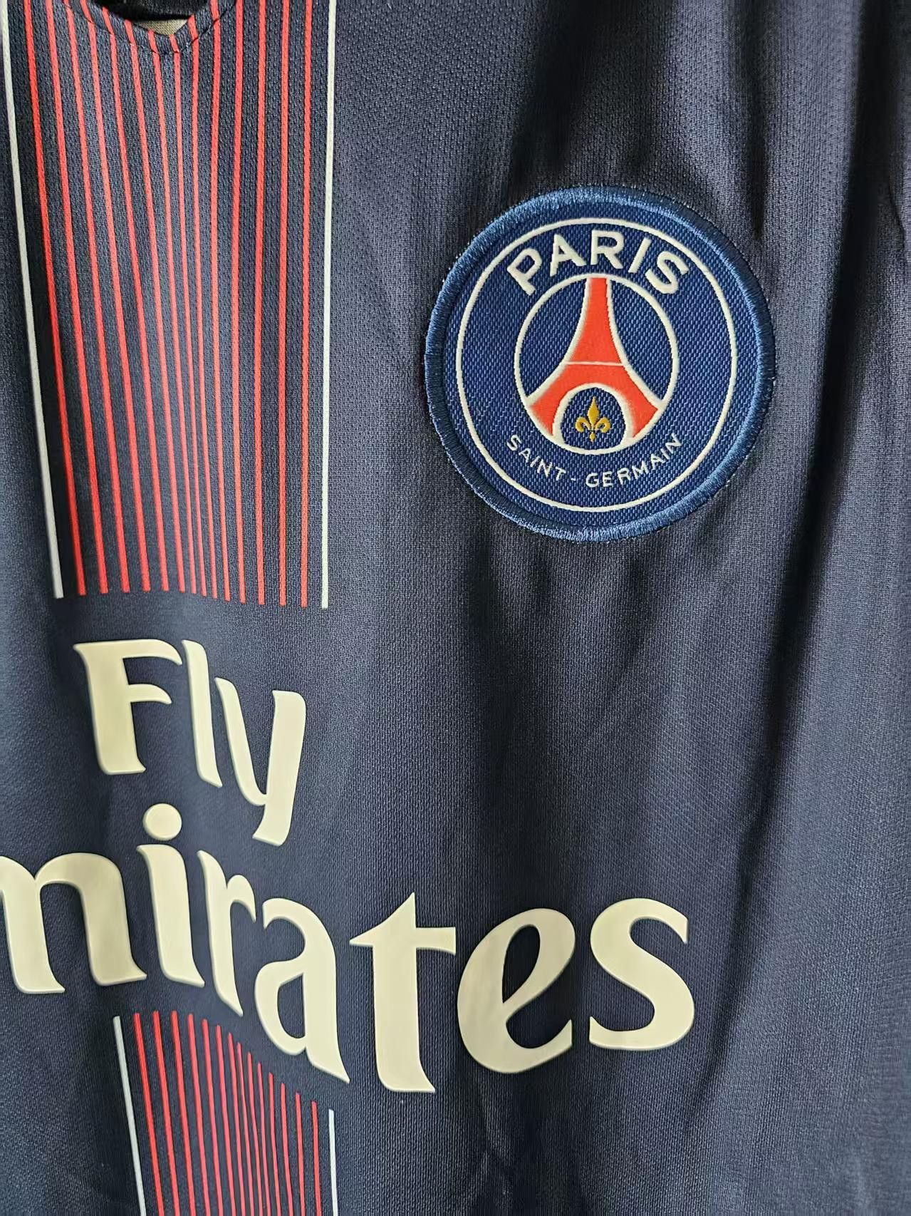 Other 2016 17 PSG Soccer Jersey 11 Ángel Di María Jersey Size US M / EU 48-50 / 2 - 4 Thumbnail