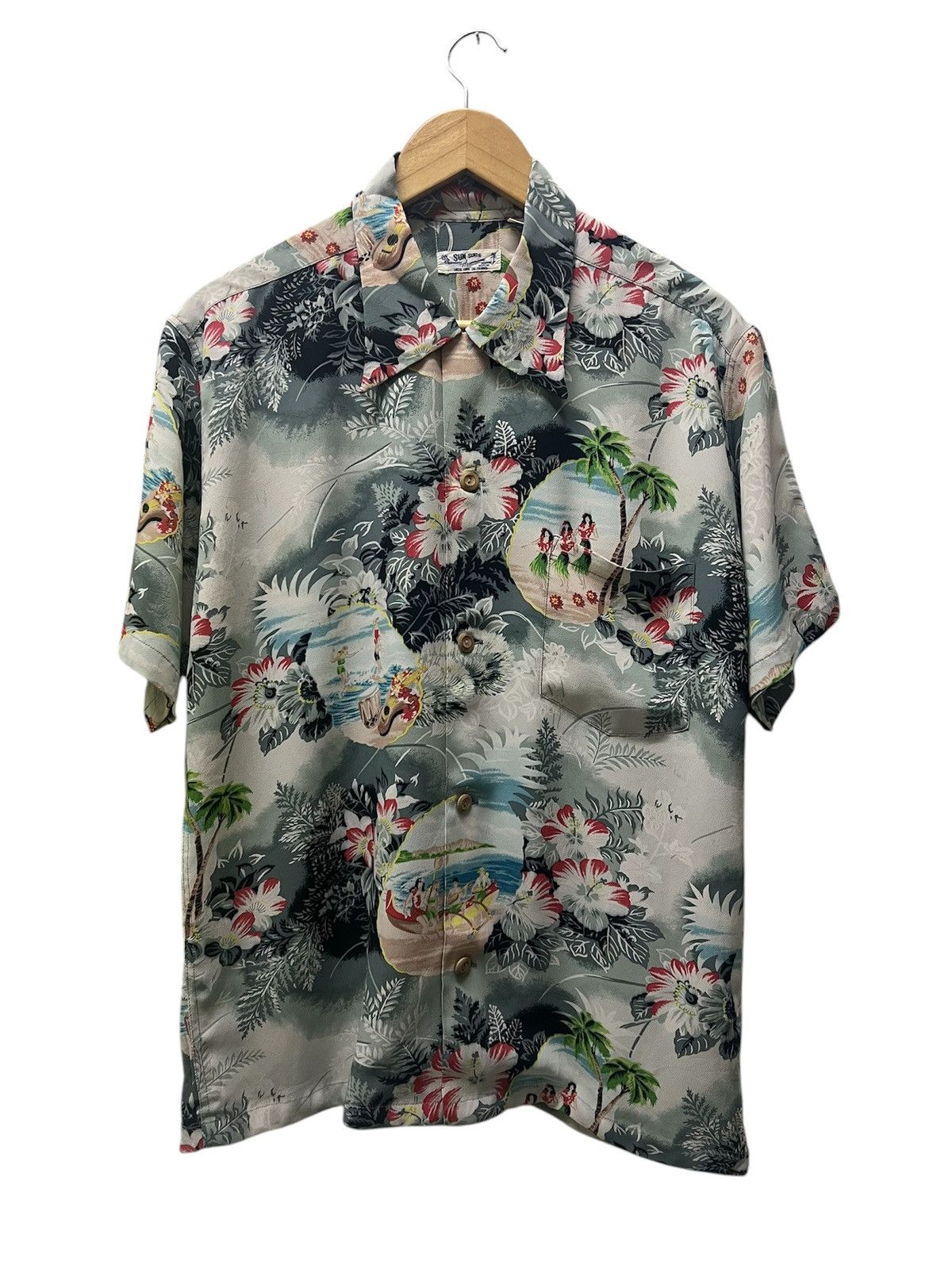 Japanese Brand × Sun Surf × Toyo Enterprises Sun Surf Size US XL / EU 56 / 4 - 1 Thumbnail