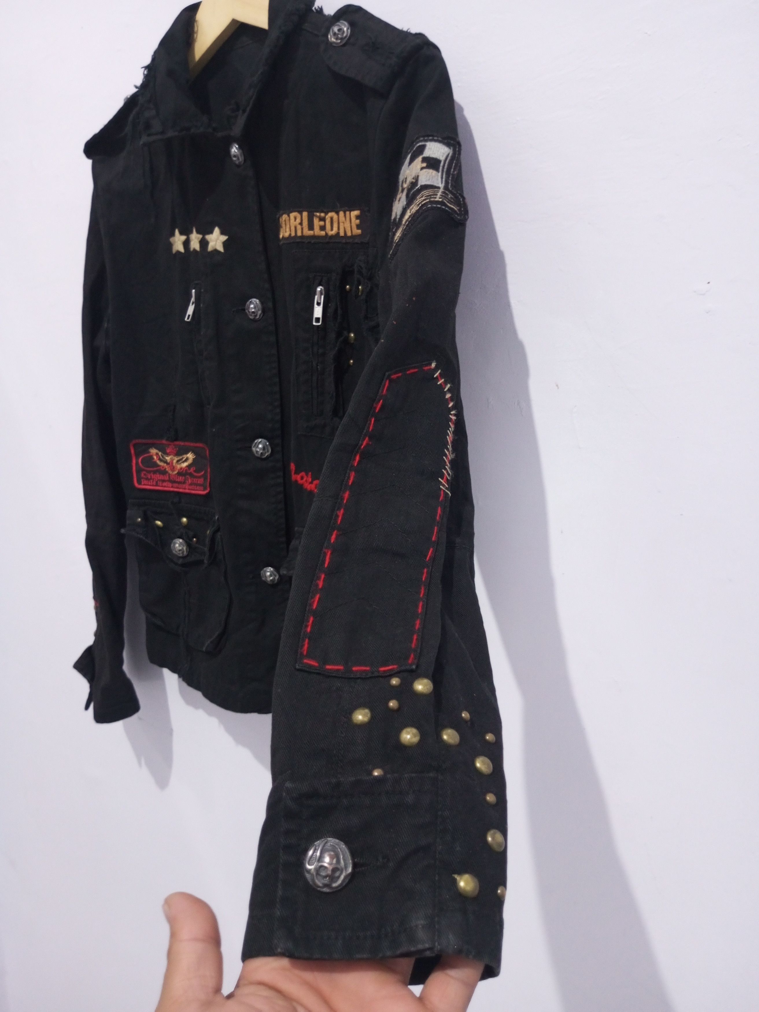20471120 Vintage Corleone studded embroidery denim jacket Size US M / EU 48-50 / 2 - 4 Thumbnail