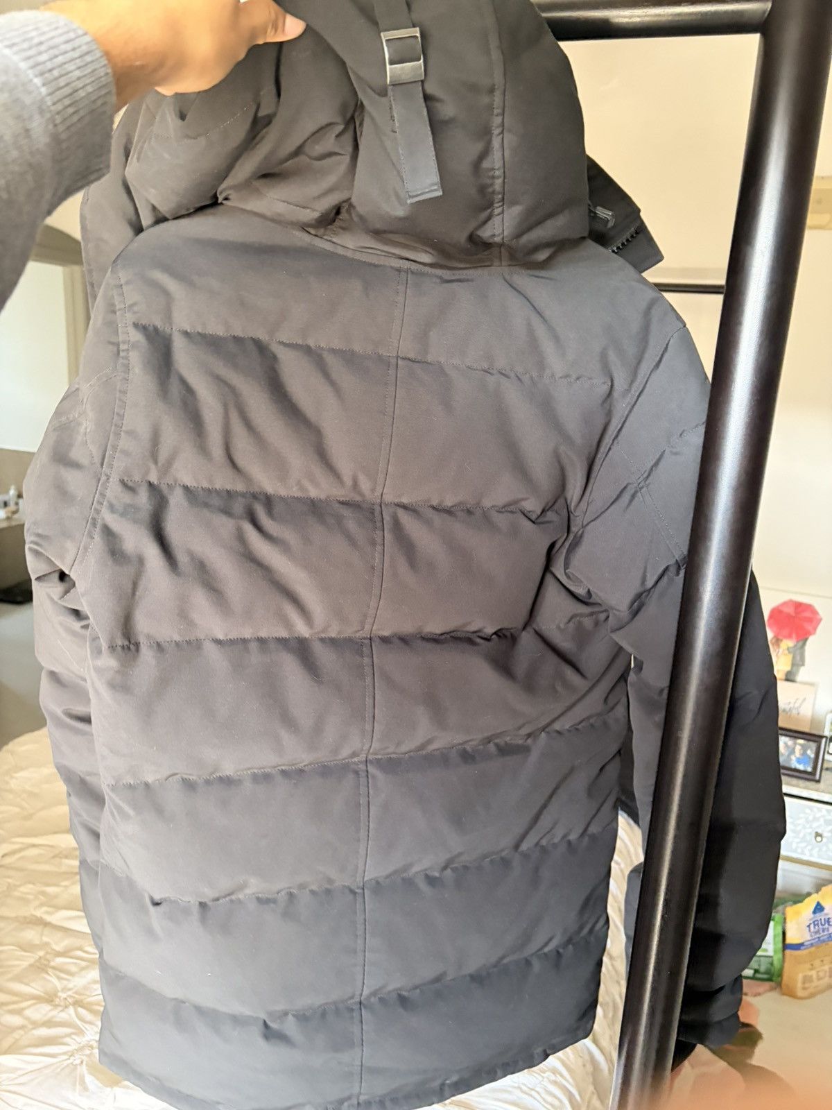 Canada Goose Only worn a few times Size US S / EU 44-46 / 1 - 4 Thumbnail