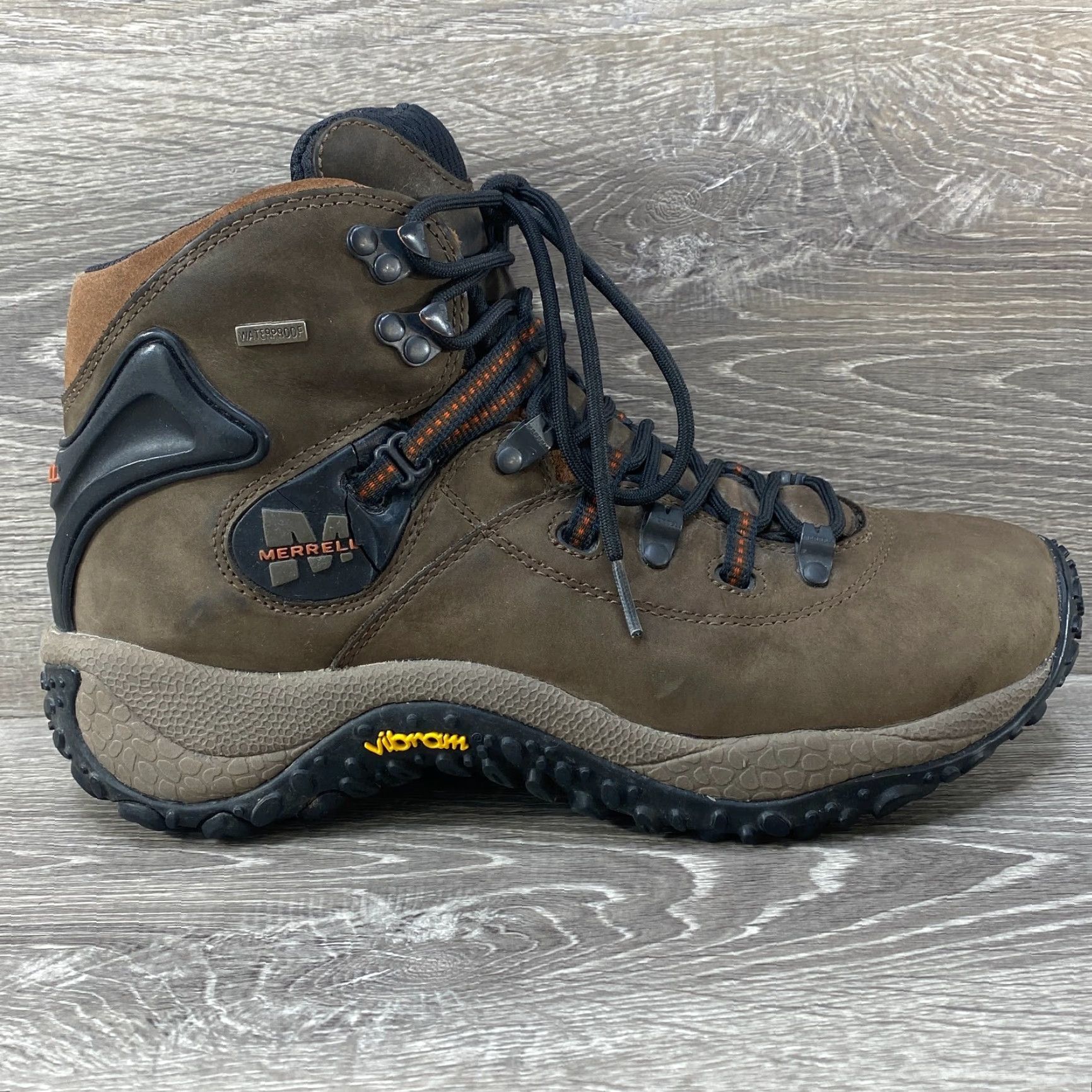 Merrell MERRELL CHAMELEON Brown Leather Waterproof Hiking Boots 9 Men Merrell Chameleon Hiking Boot Brown Leather Waterproof Men 9 Size US 9 / EU 42 - 2 Thumbnail