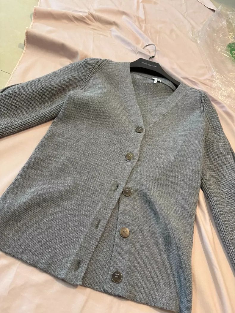 Loewe LOEWE Grey knit cardigan Size M / US 6-8 / IT 42-44 - 1 Thumbnail