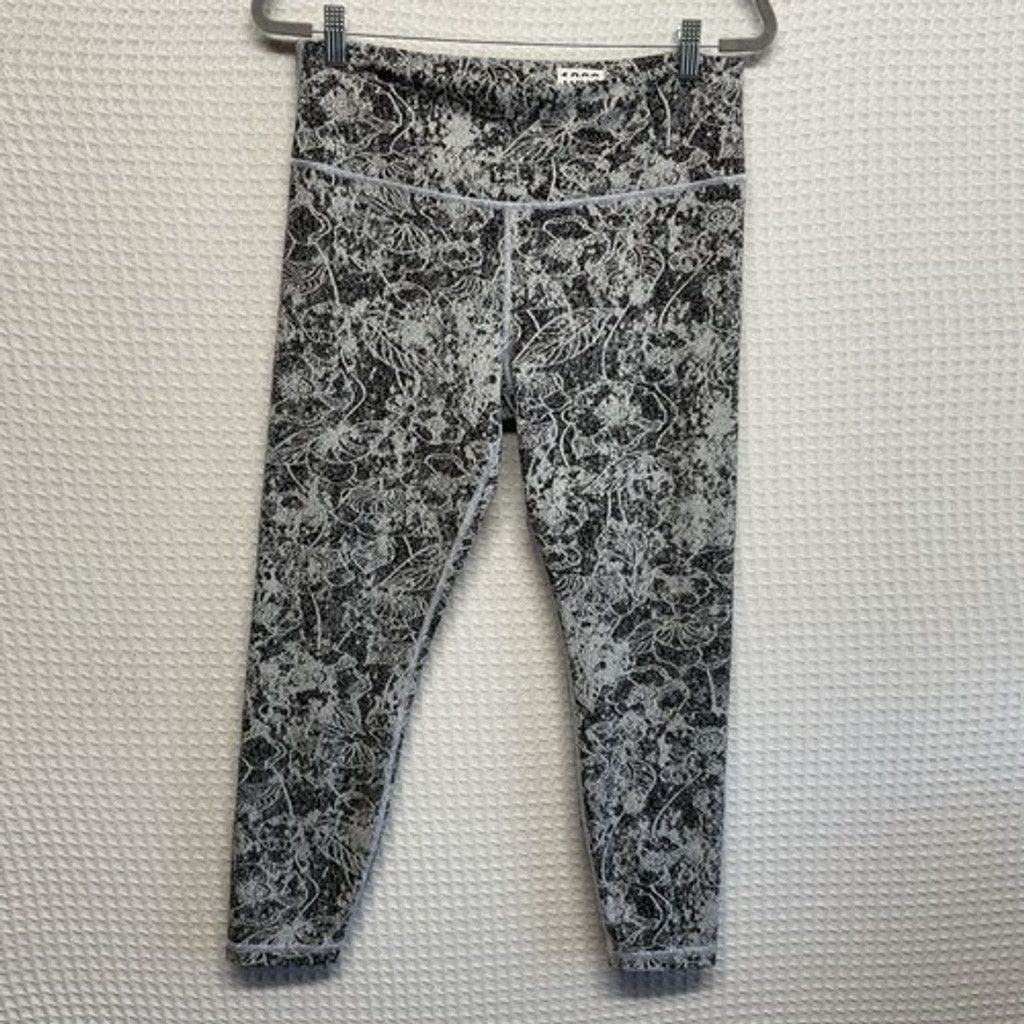 Athleta NWOT Athleta Floral Elation Graffiti Tight Leggings Women L Size 30" / US 8 / IT 44 - 9 Thumbnail