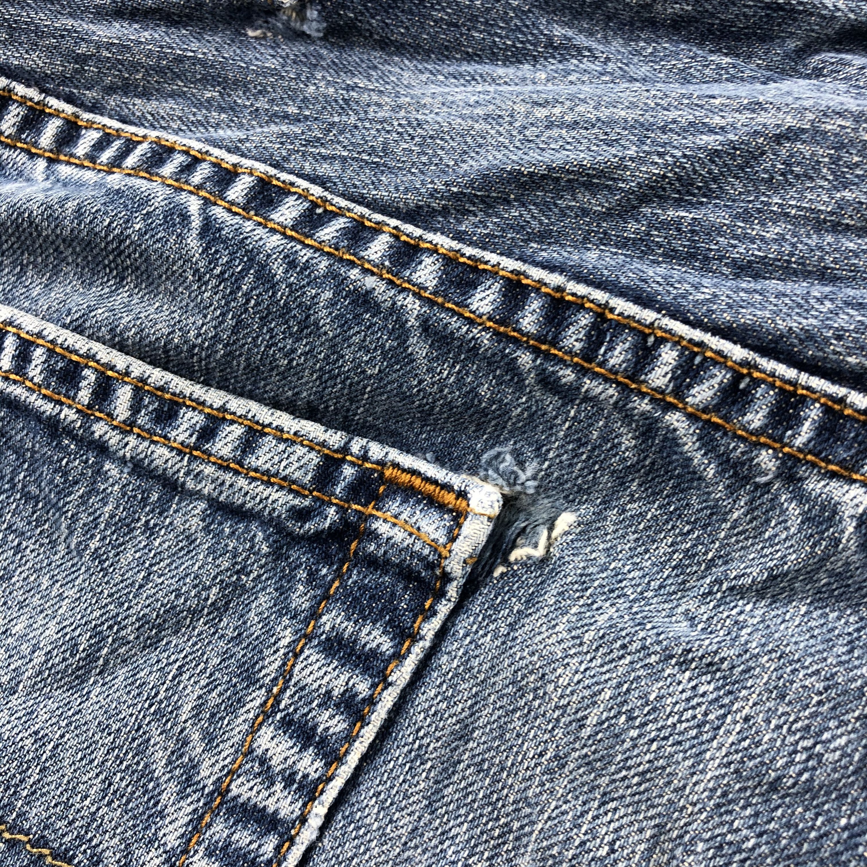 Levi's Vintage Blue Wash Levis 559 Jeans-J2677 Size US 39 - 9 Thumbnail